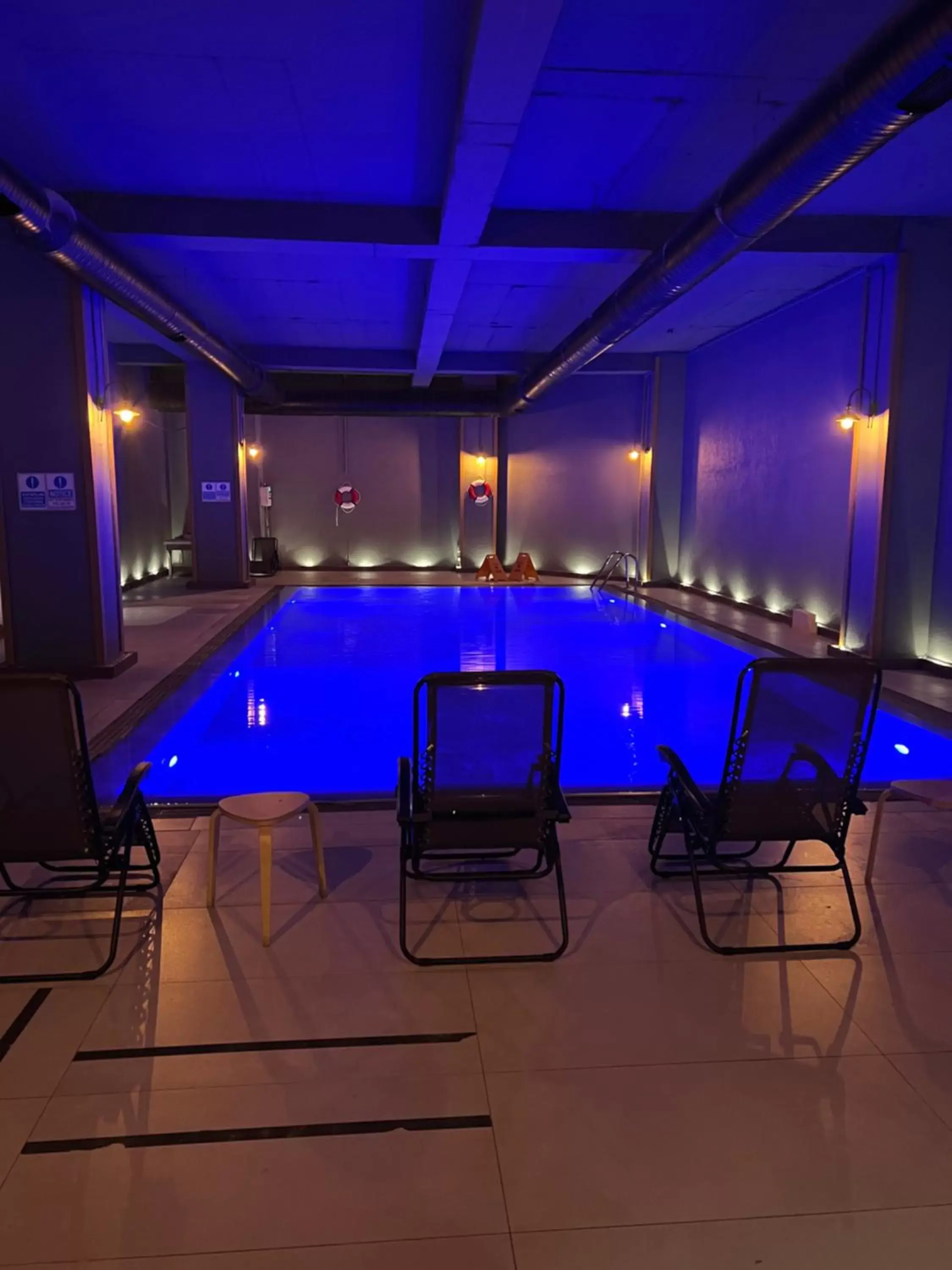 Hot Tub, Swimming Pool in Seyithan Palace Spa Hotel