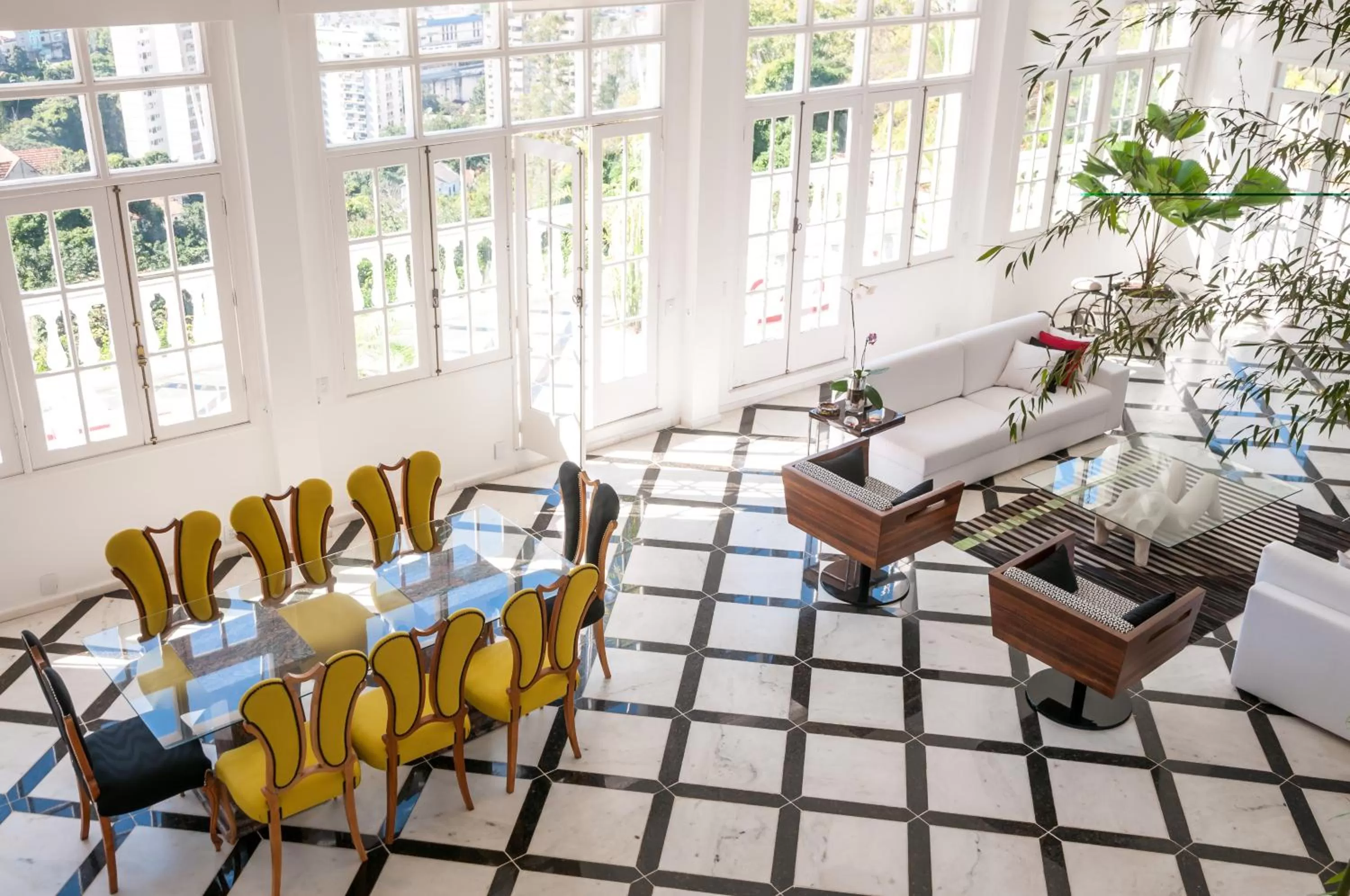 Living room, Banquet Facilities in Prestige Property - Da Costa