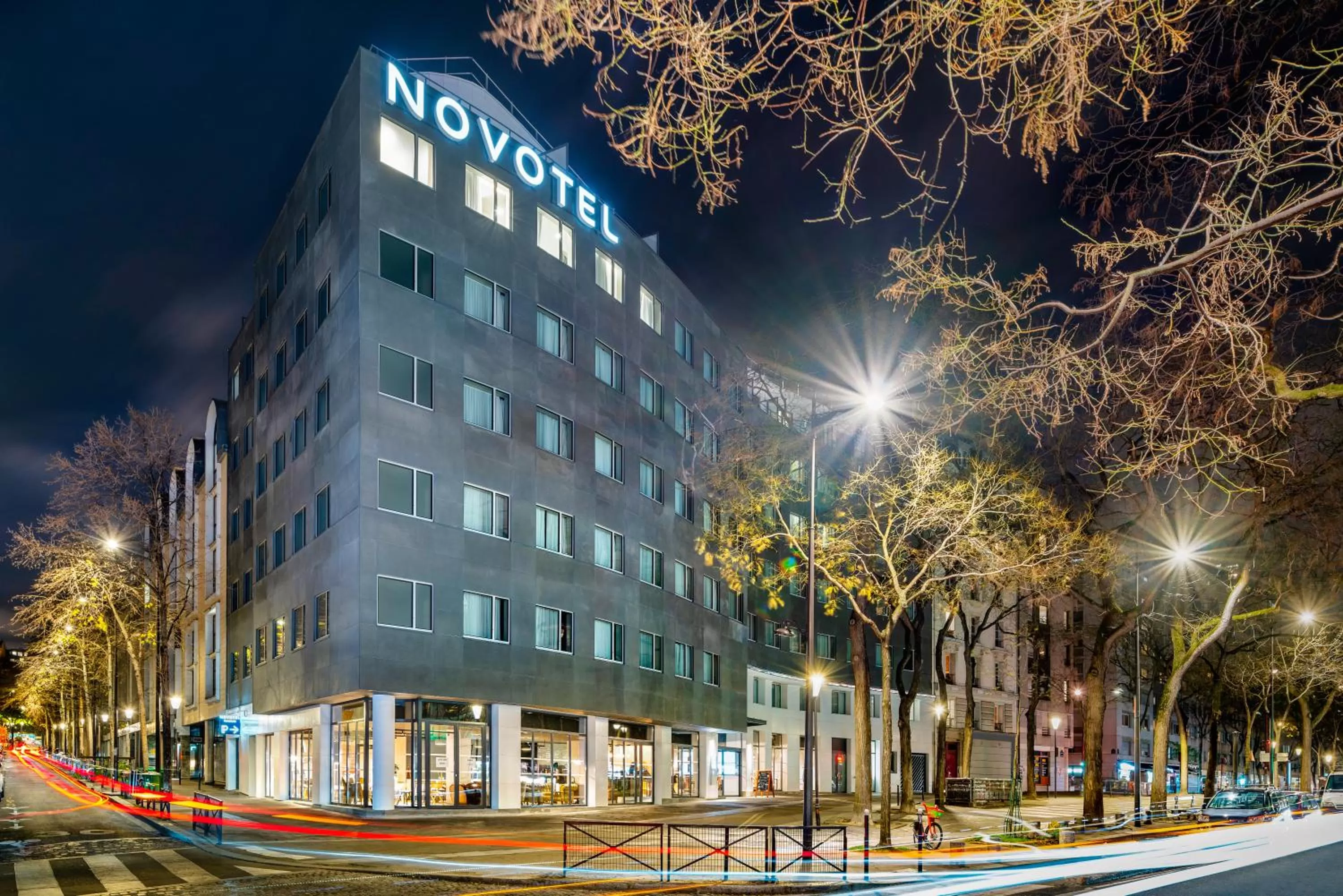 Property building in Novotel Paris 20 Belleville