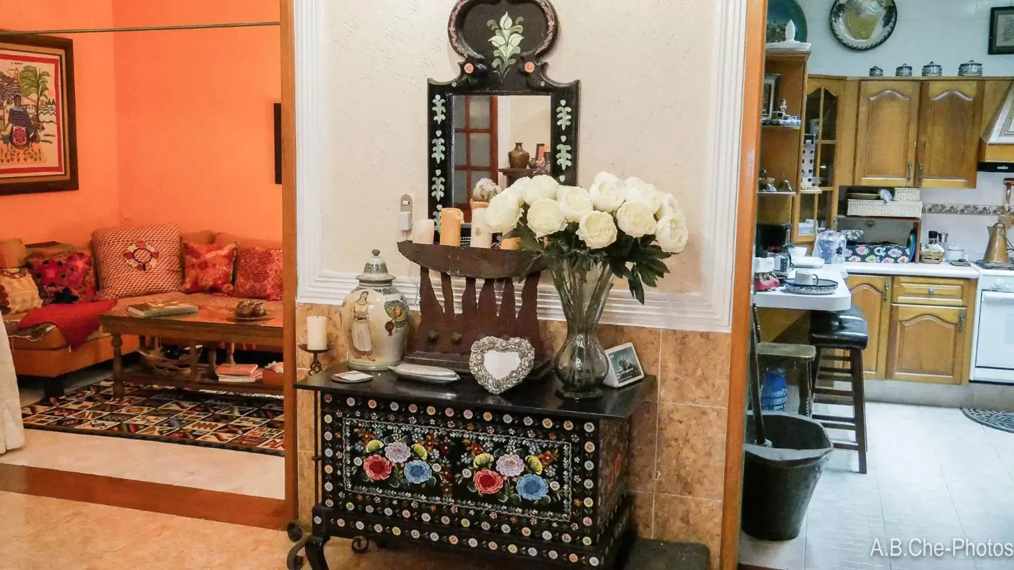 Inner courtyard view in Casona Rosa B&B, Morelia