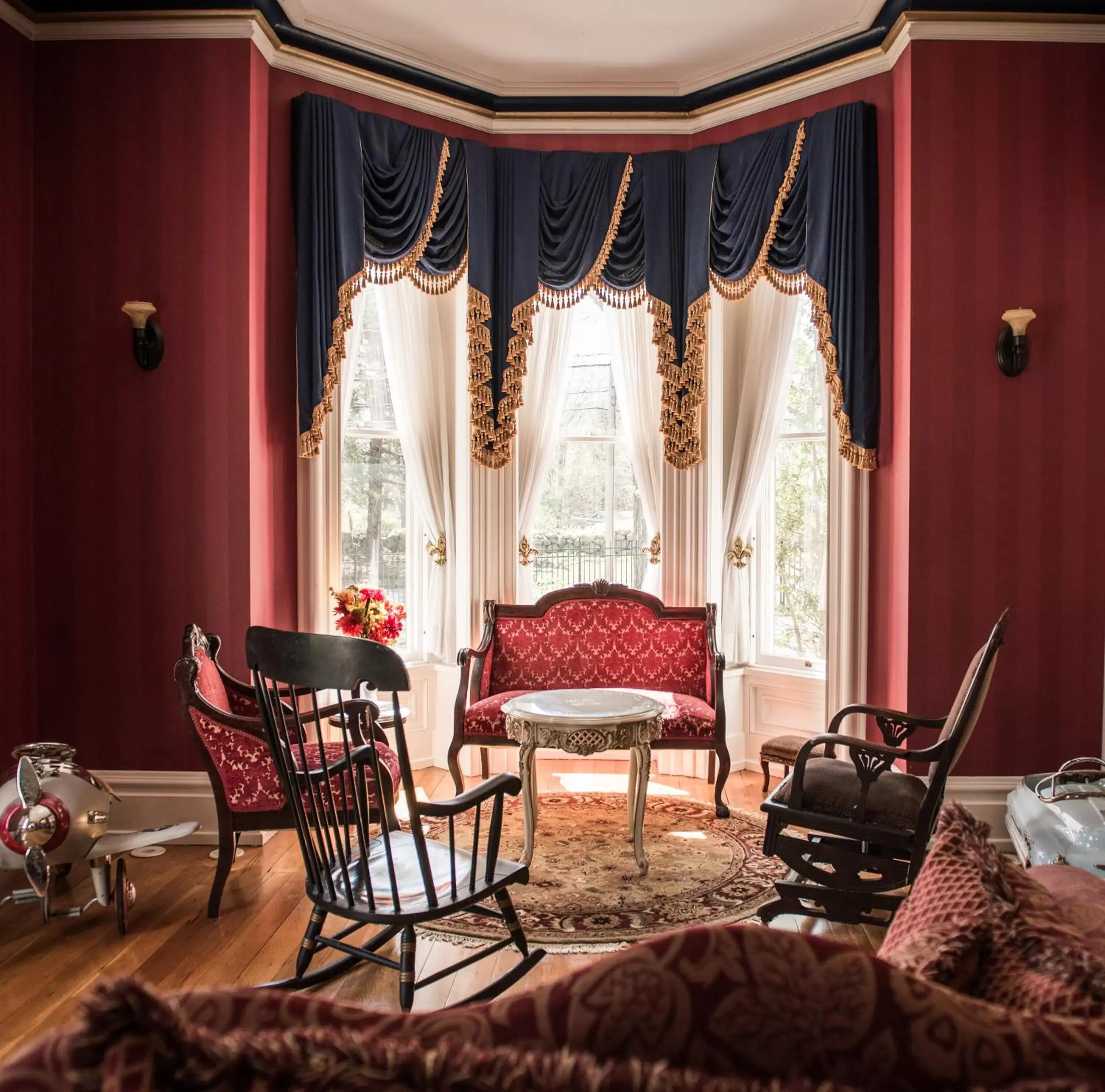 Coffee/tea facilities, Seating Area in The Bevin House B&B