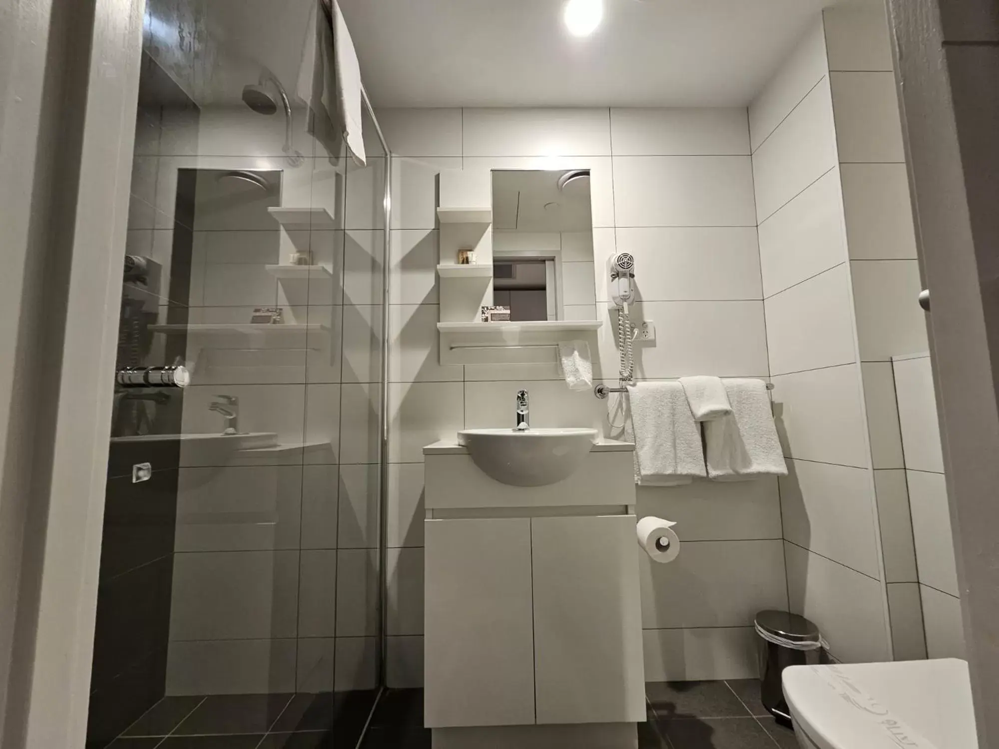 Bathroom in Studio 8 Residences - Adults Only