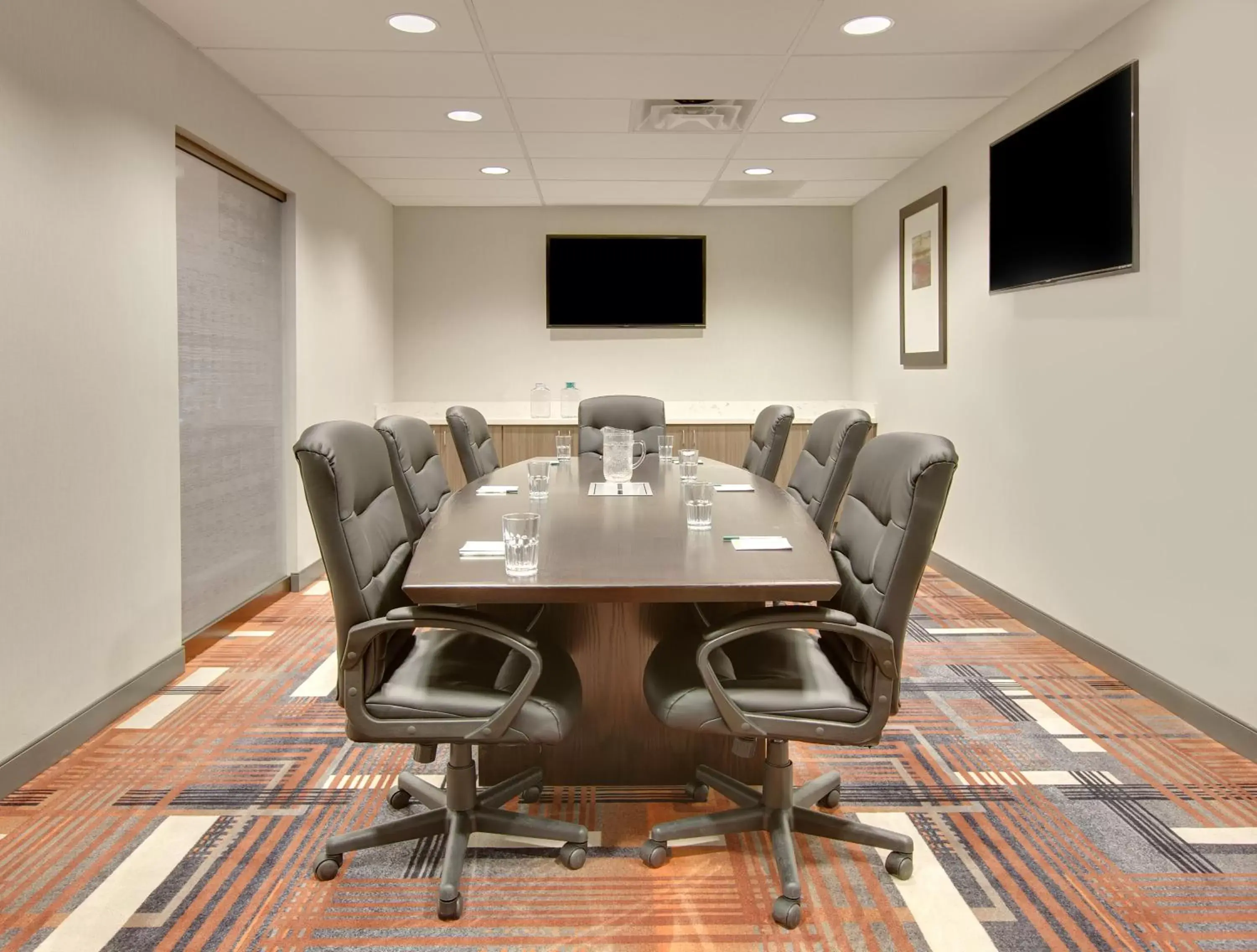 Meeting/conference room in Wingate by Wyndham San Angelo