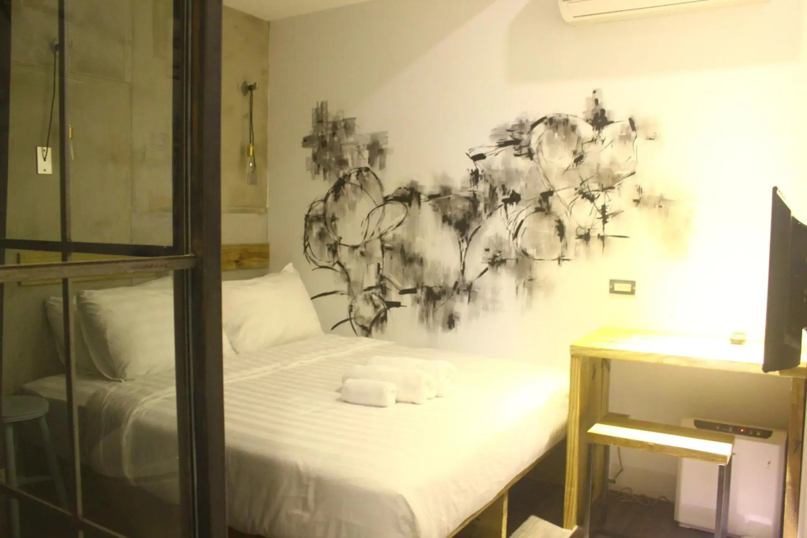 Photo of the whole room, Bed in 禾裕 北車 Hey!U Photo of the whole room, Bed in 禾裕 北車 Hey!U