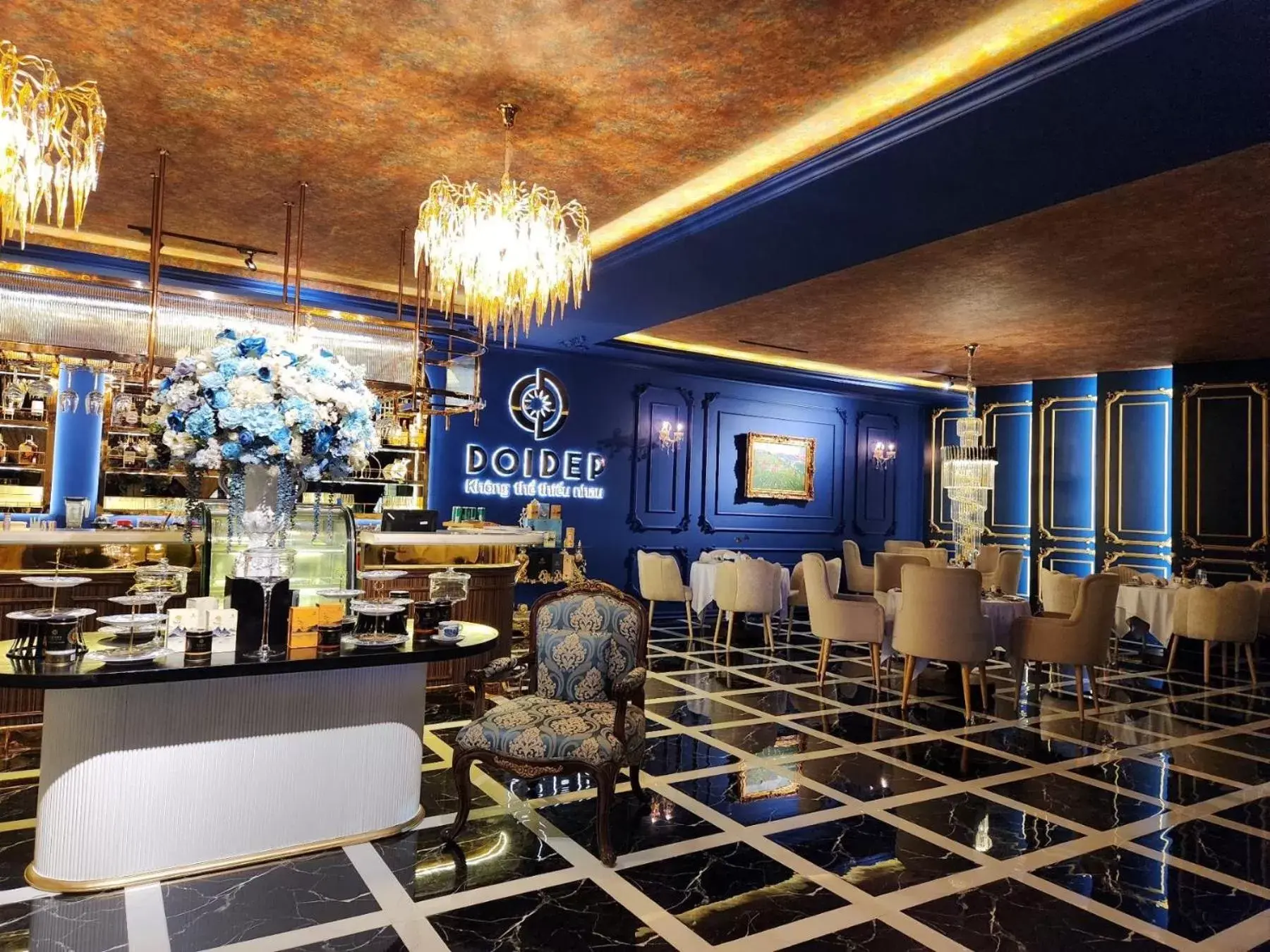 Restaurant/places to eat in La Fleur Premium Central Apartment Hotel Restaurant/places to eat in La Fleur Premium Central Apartment Hotel