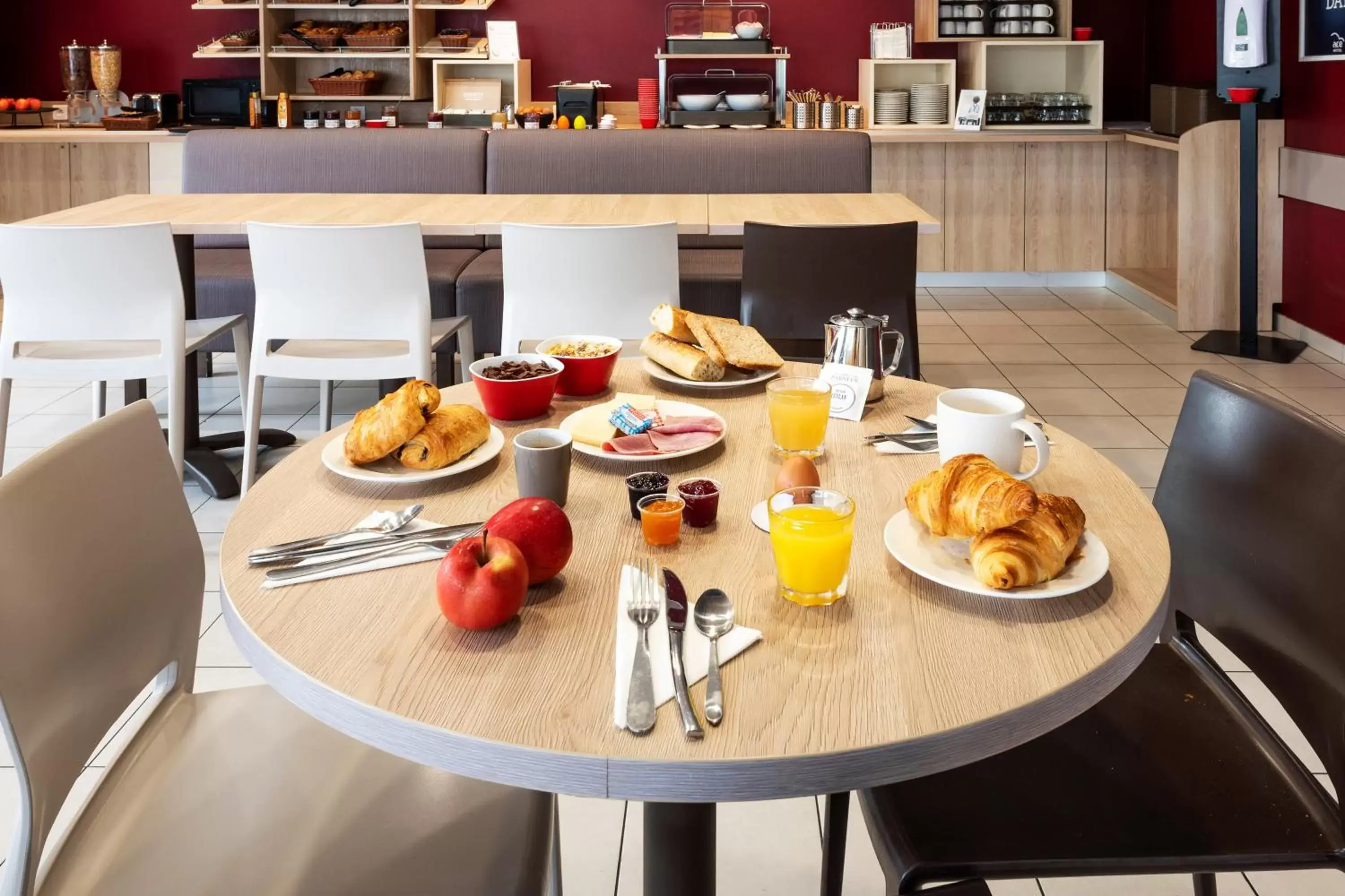 Breakfast in Ace Hôtel Toulouse Blagnac