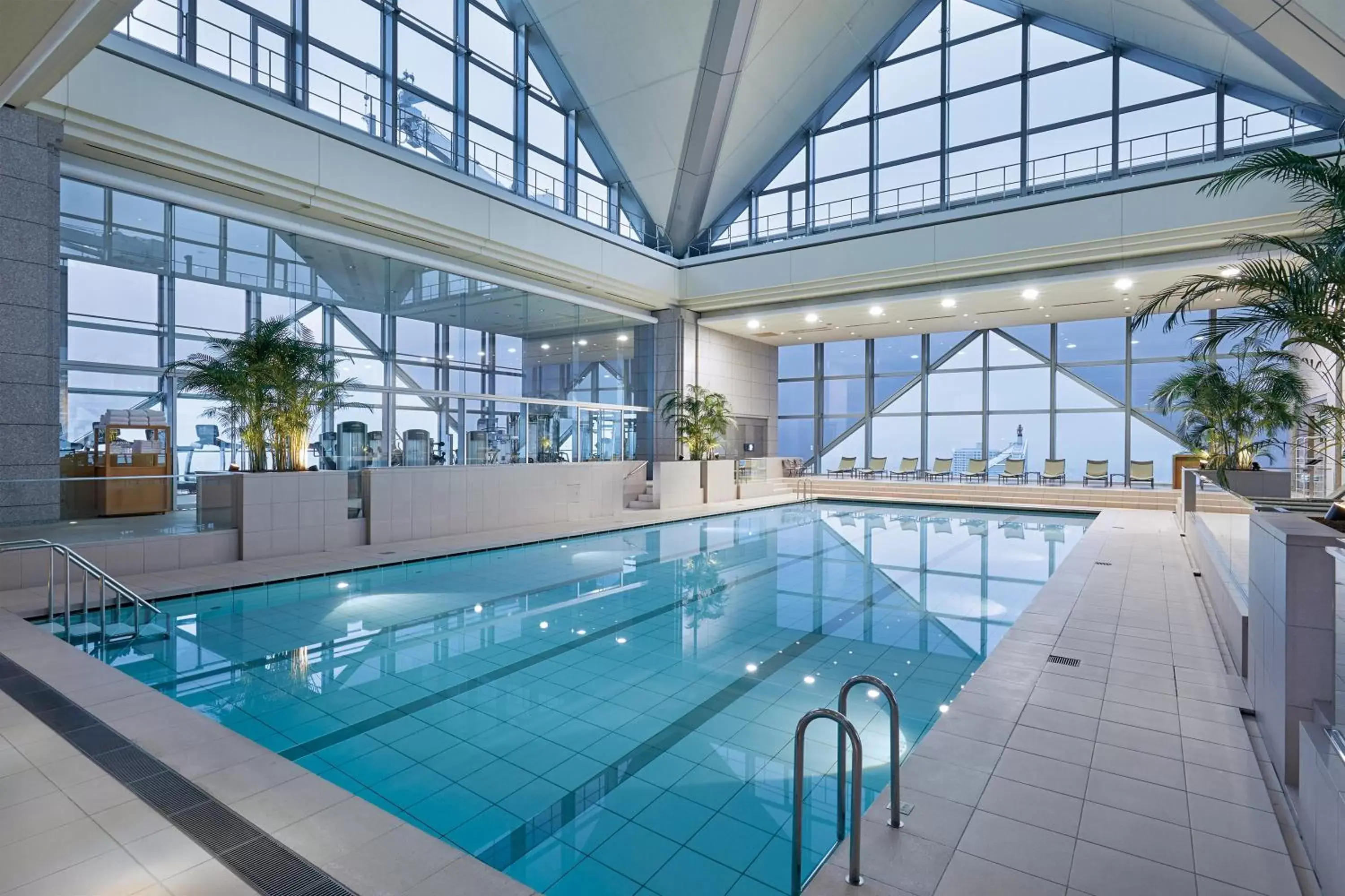 Sports, Swimming Pool in Park Hyatt Tokyo