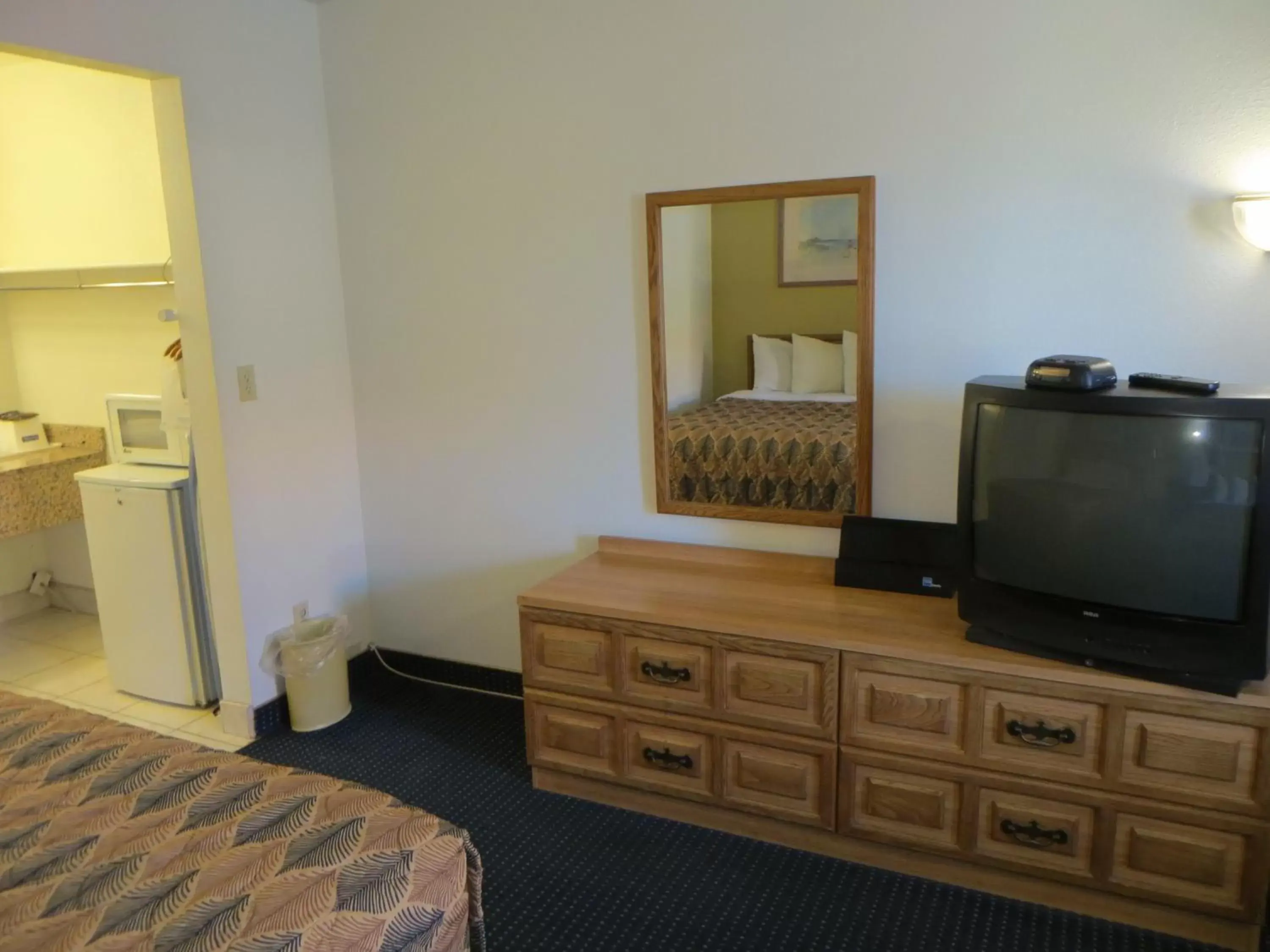 TV and multimedia, TV/Entertainment Center in Travelodge by Wyndham Banning Casino and Outlet Mall
