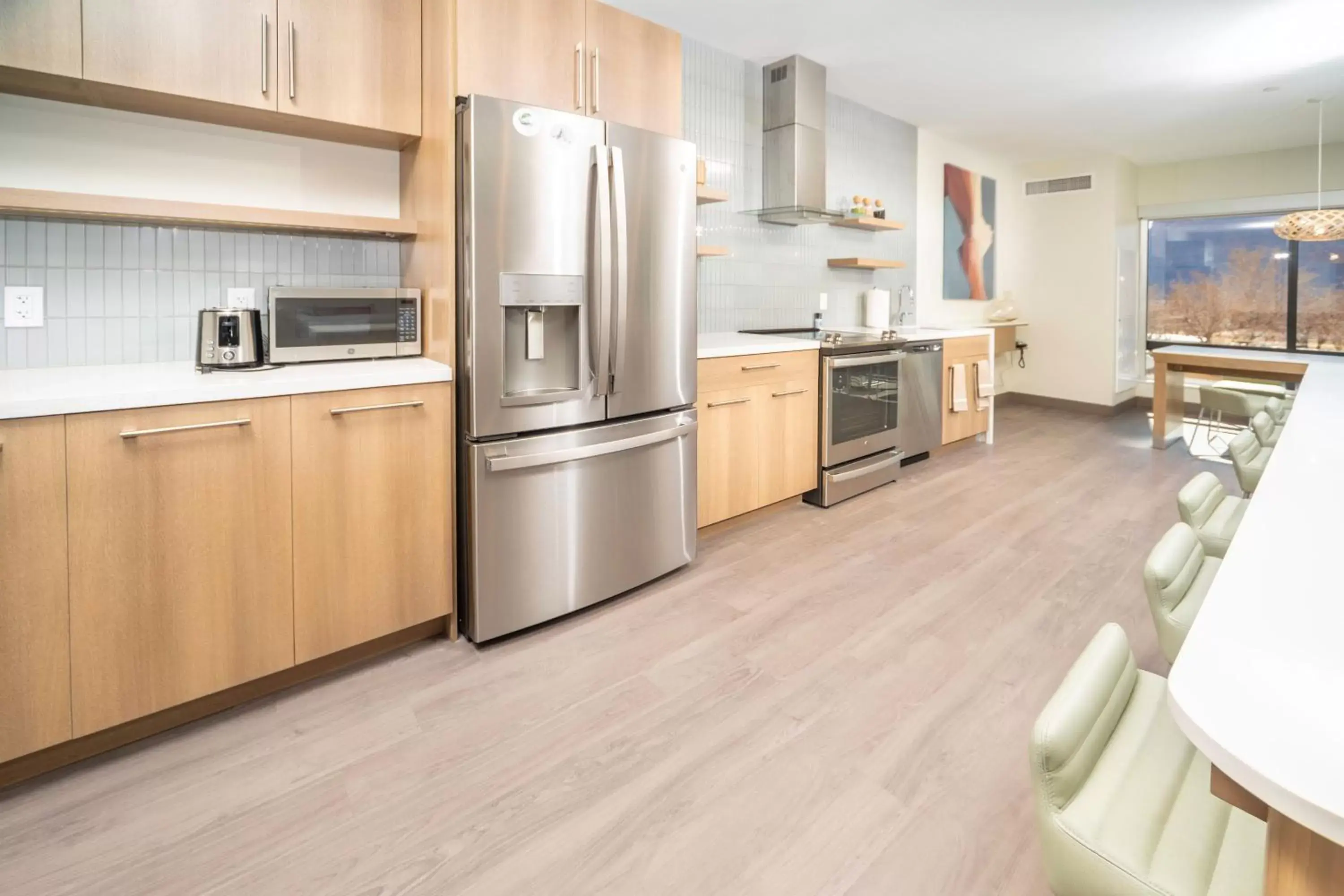 Photo of the whole room, Kitchen/Kitchenette in Element Moab