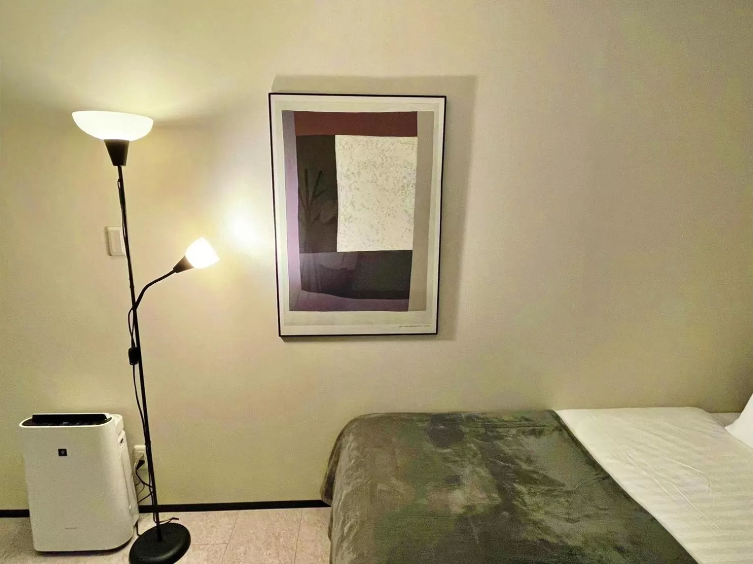 Bed in Glass Shiseikan