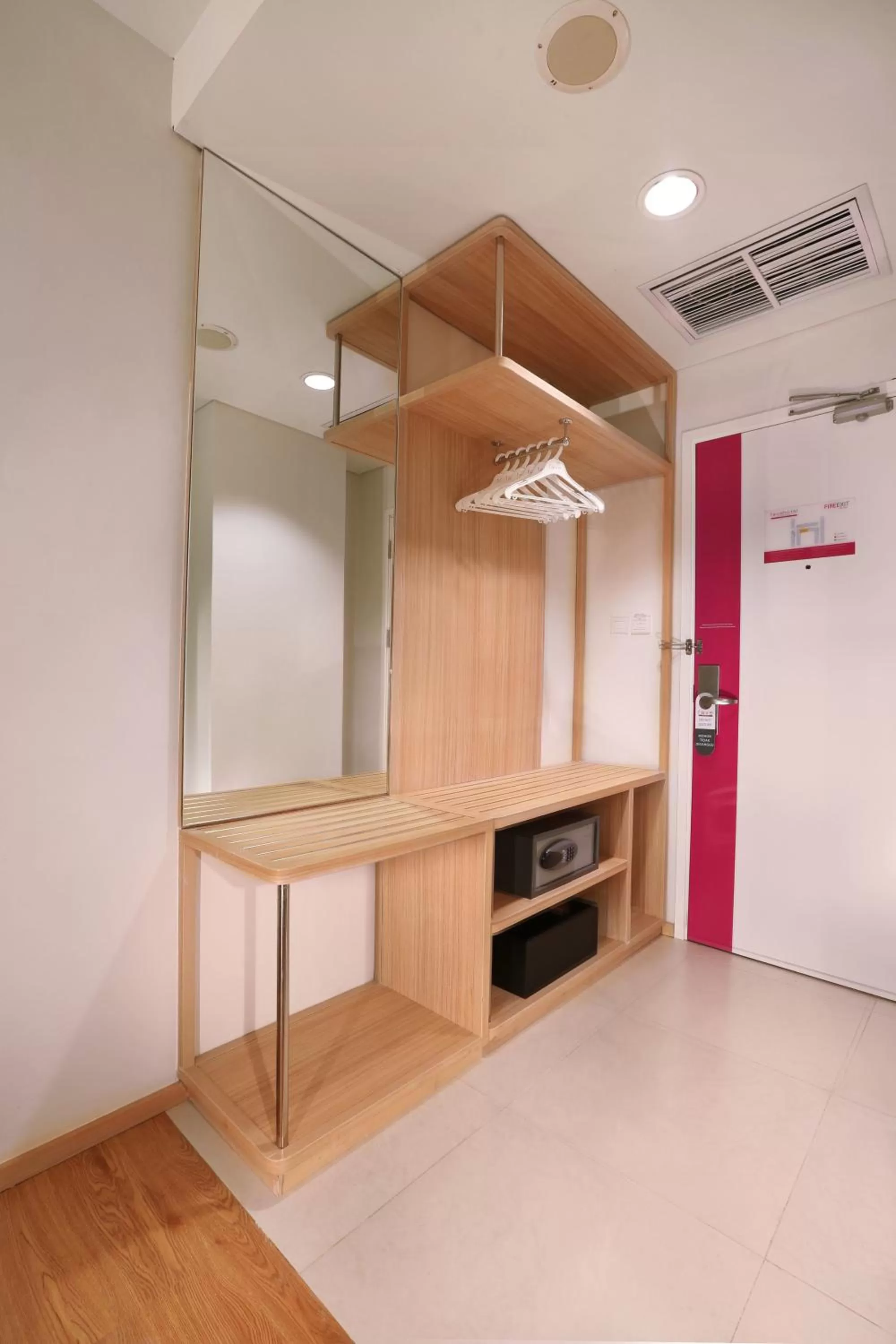 Decorative detail in Fave Plus Hotel Palembang