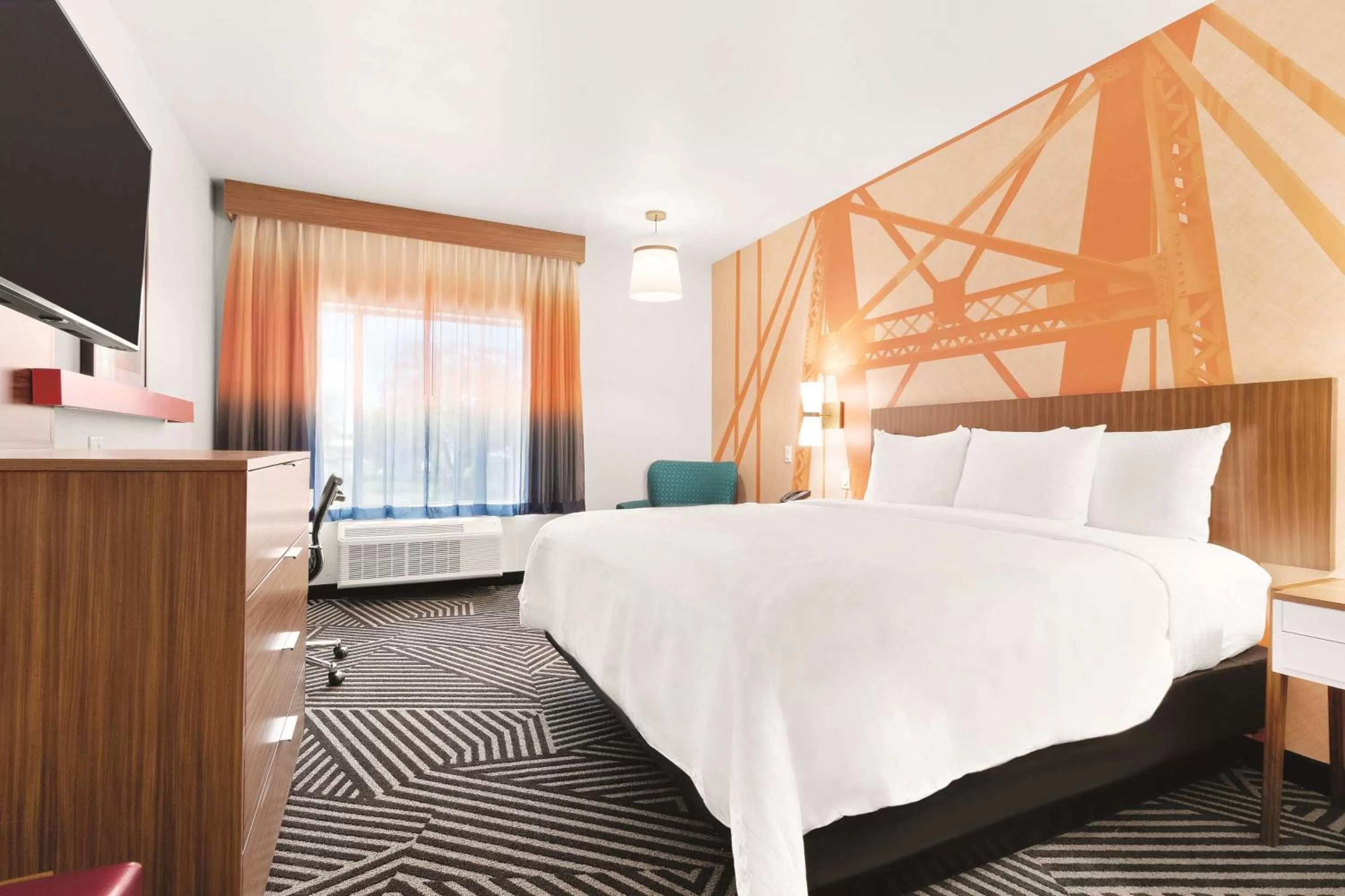 King Room in La Quinta by Wyndham Waco Baylor Downtown