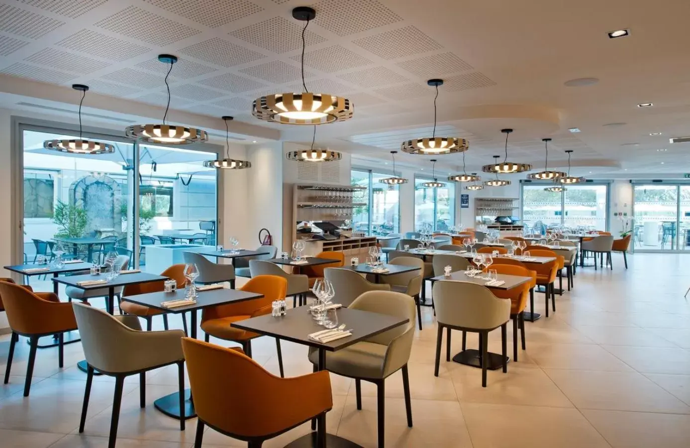 Restaurant/Places to Eat in Golden Tulip Sophia Antipolis - Hotel & Spa