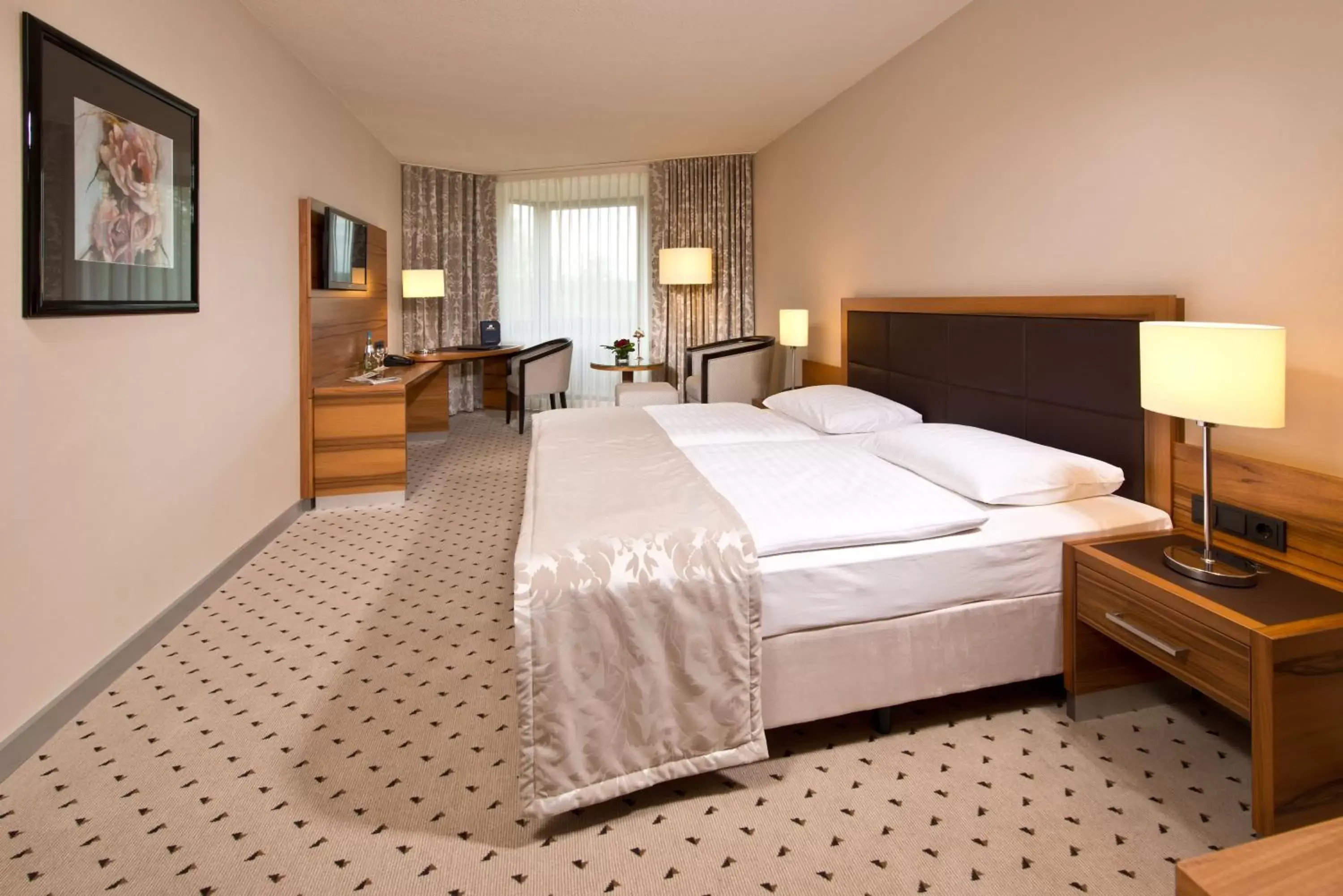 Superior Double Room in Maritim Hotel Bad Homburg Superior Double Room in Maritim Hotel Bad Homburg