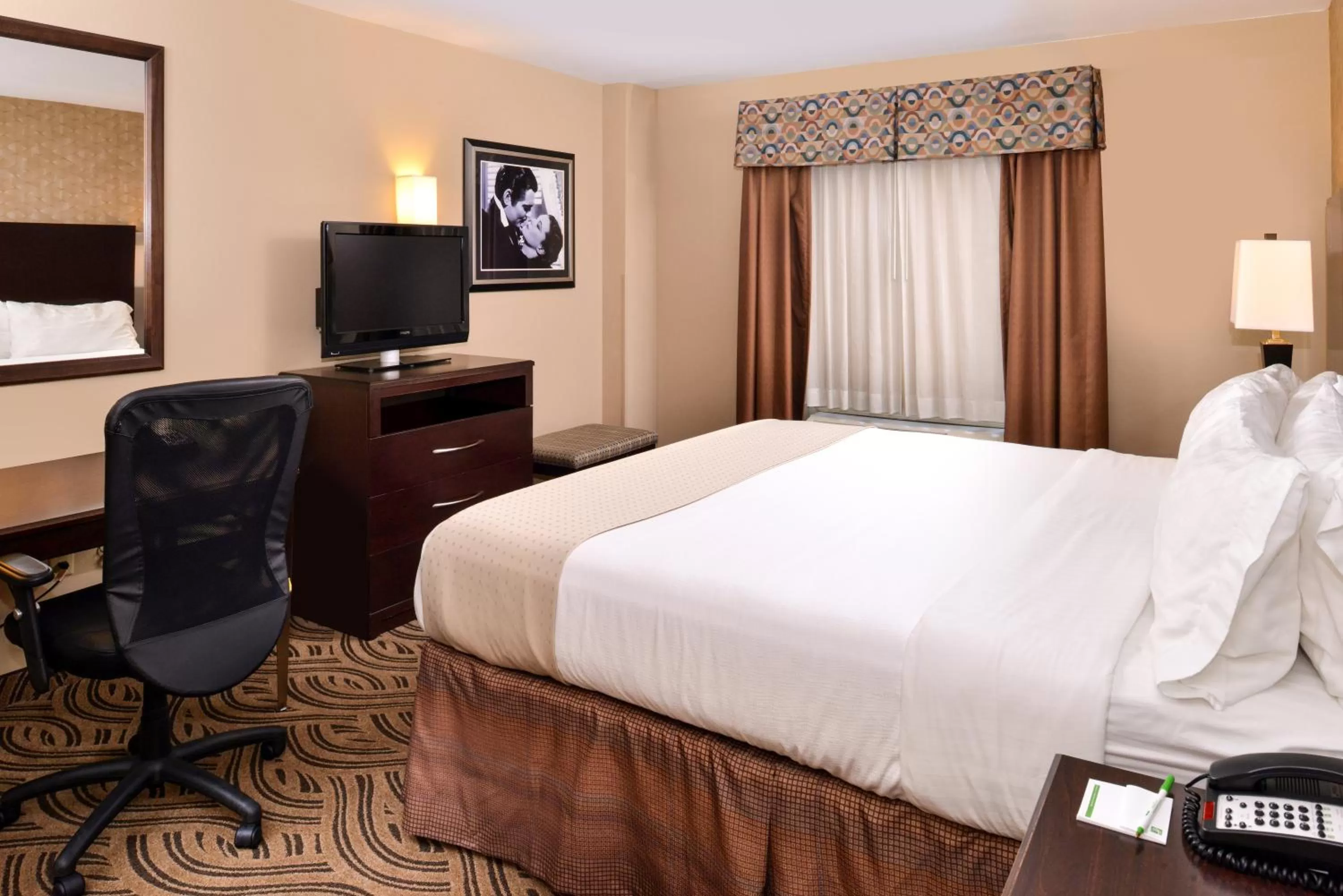 King Room in Doubletree By Hilton Fort Worth Fossil Creek