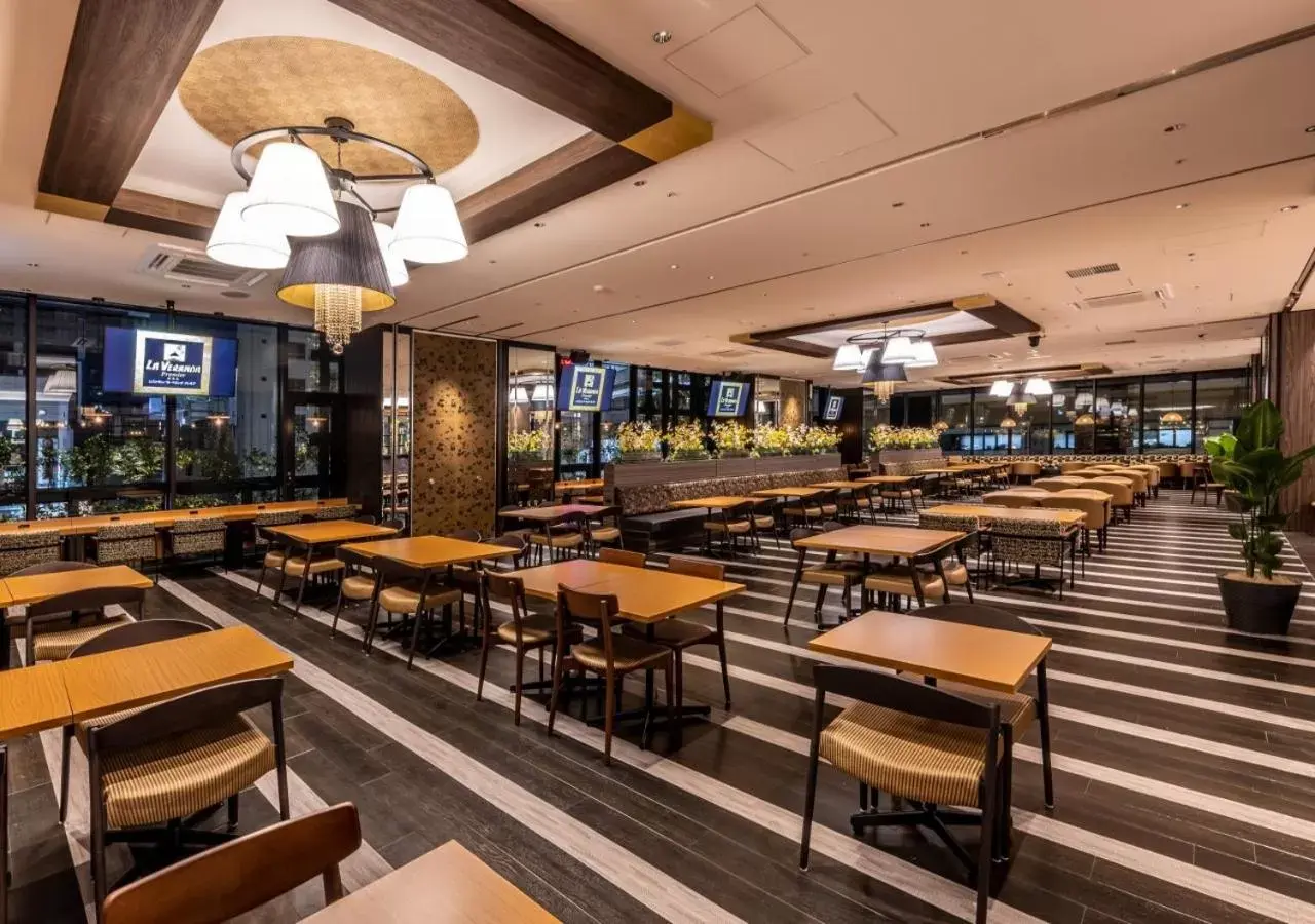 Restaurant/places to eat in APA Hotel & Resort Osaka Umeda Eki Tower Restaurant/places to eat in APA Hotel & Resort Osaka Umeda Eki Tower