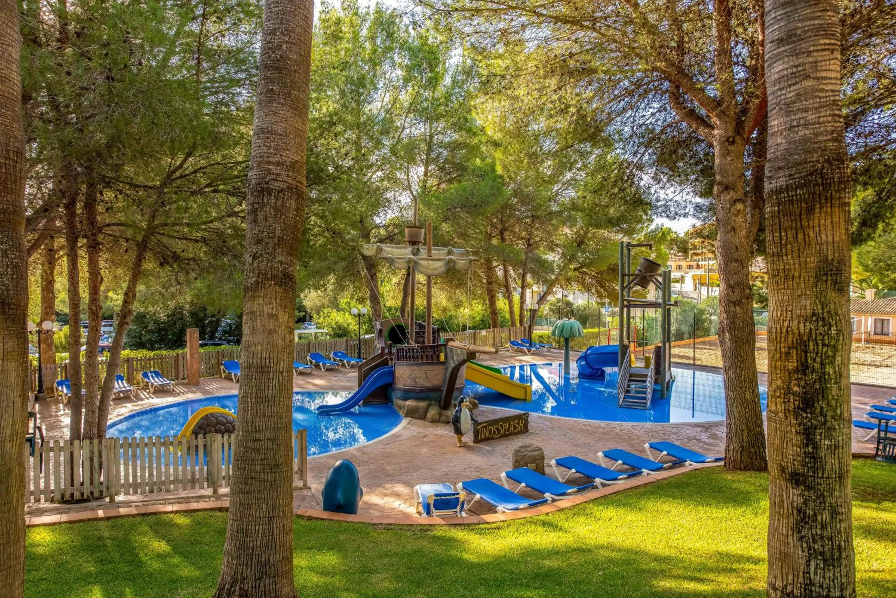 Aqua park in Valentin Grand Park Suite Hotel