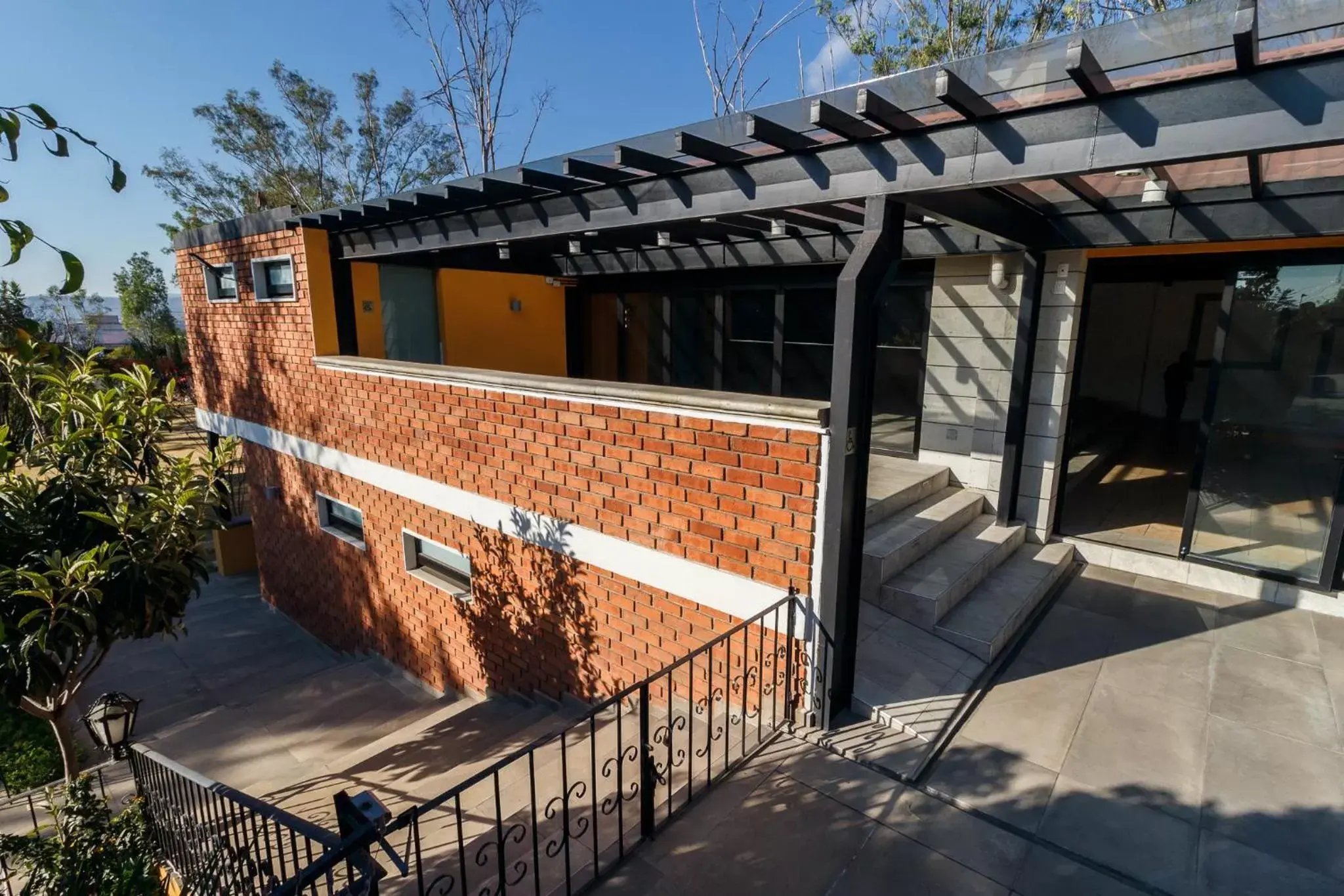 Patio, Property Building in Hotel Hacienda Montesinos