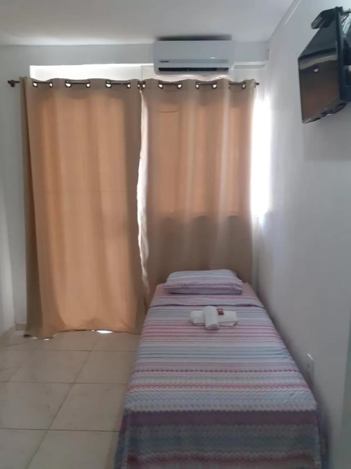 Photo of the whole room, Bed in Pousada Recanto das Oliveiras-Búzios