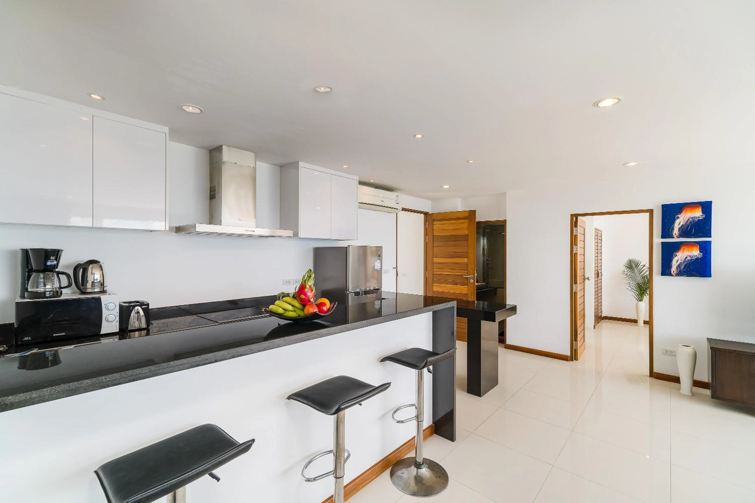 Kitchen or kitchenette in Tropical Sea View Residence