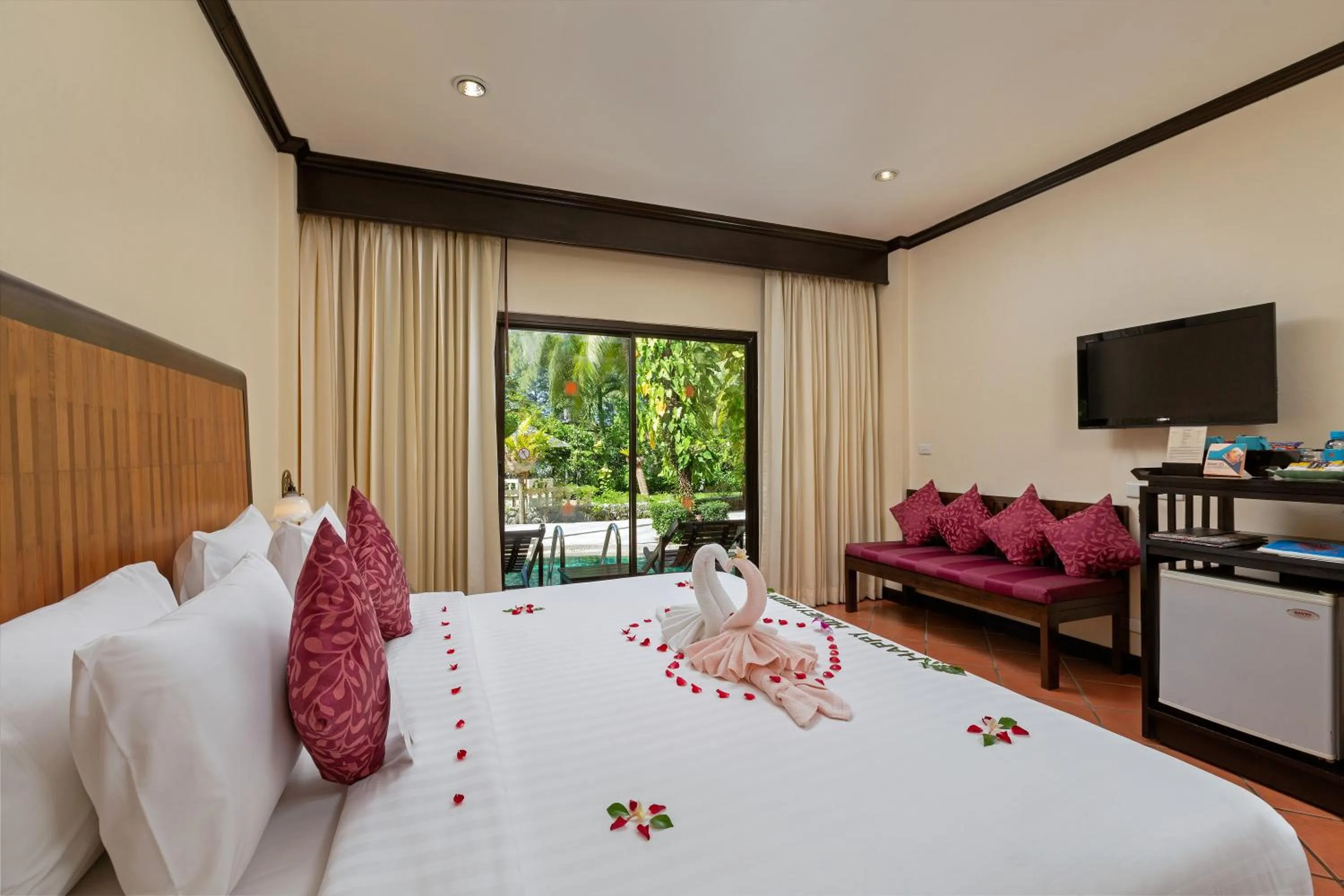 Photo of the whole room, Bed in The Front Village - SHA Plus