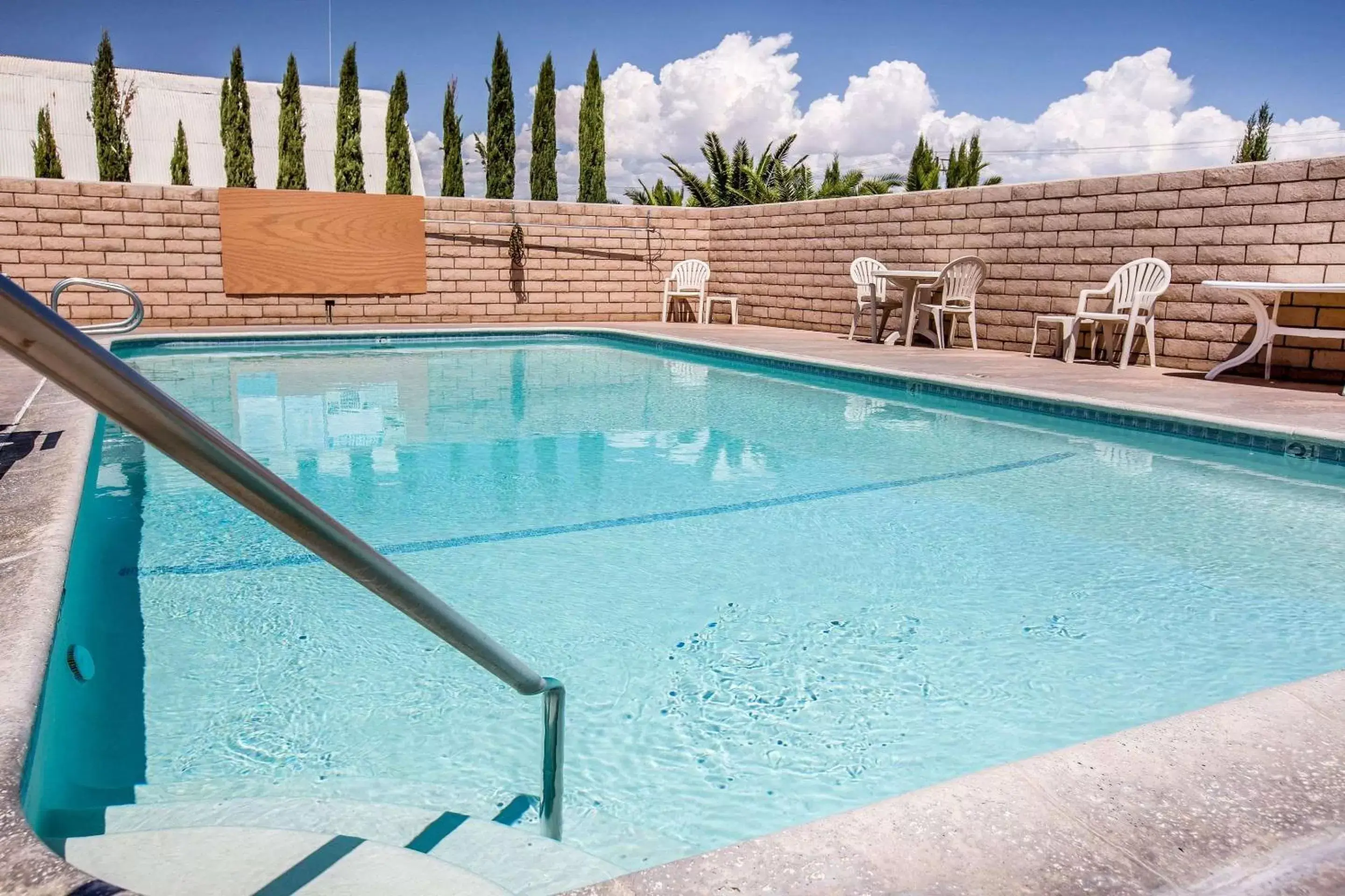 On site, Swimming Pool in Econo Lodge Inn & Suites near China Lake Naval Station