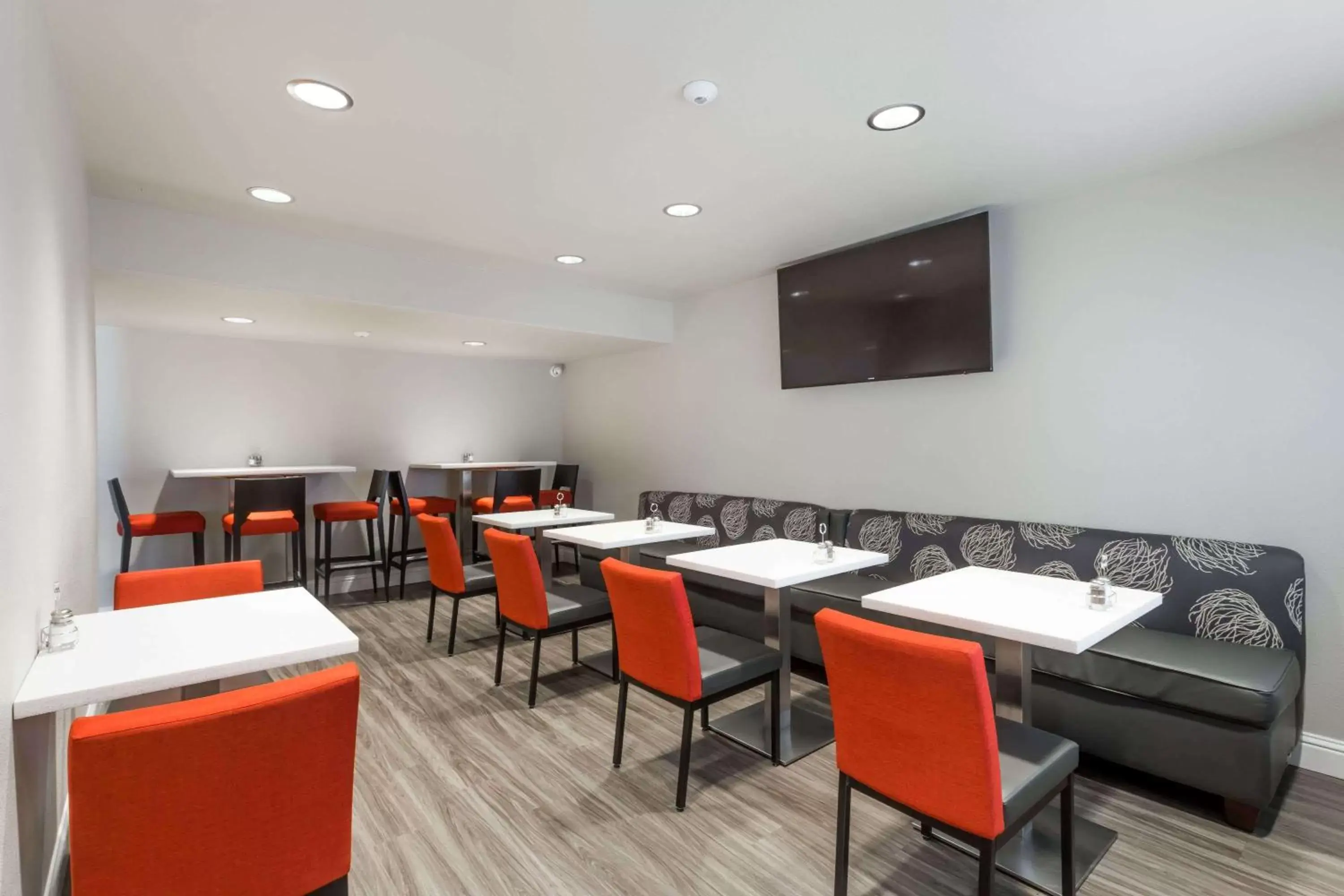 Restaurant/places to eat in Days Inn by Wyndham Yosemite Area Restaurant/places to eat in Days Inn by Wyndham Yosemite Area