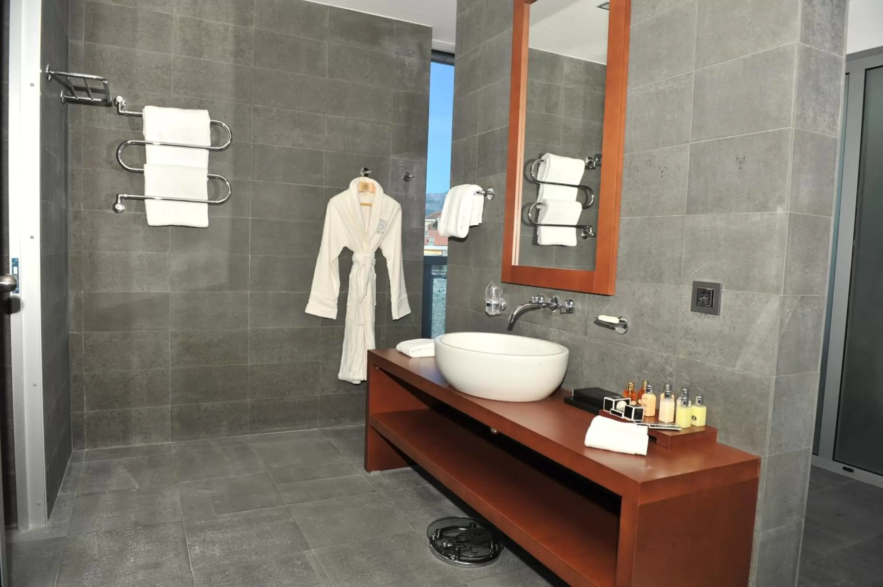 Bathroom in Avala Resort & Villas