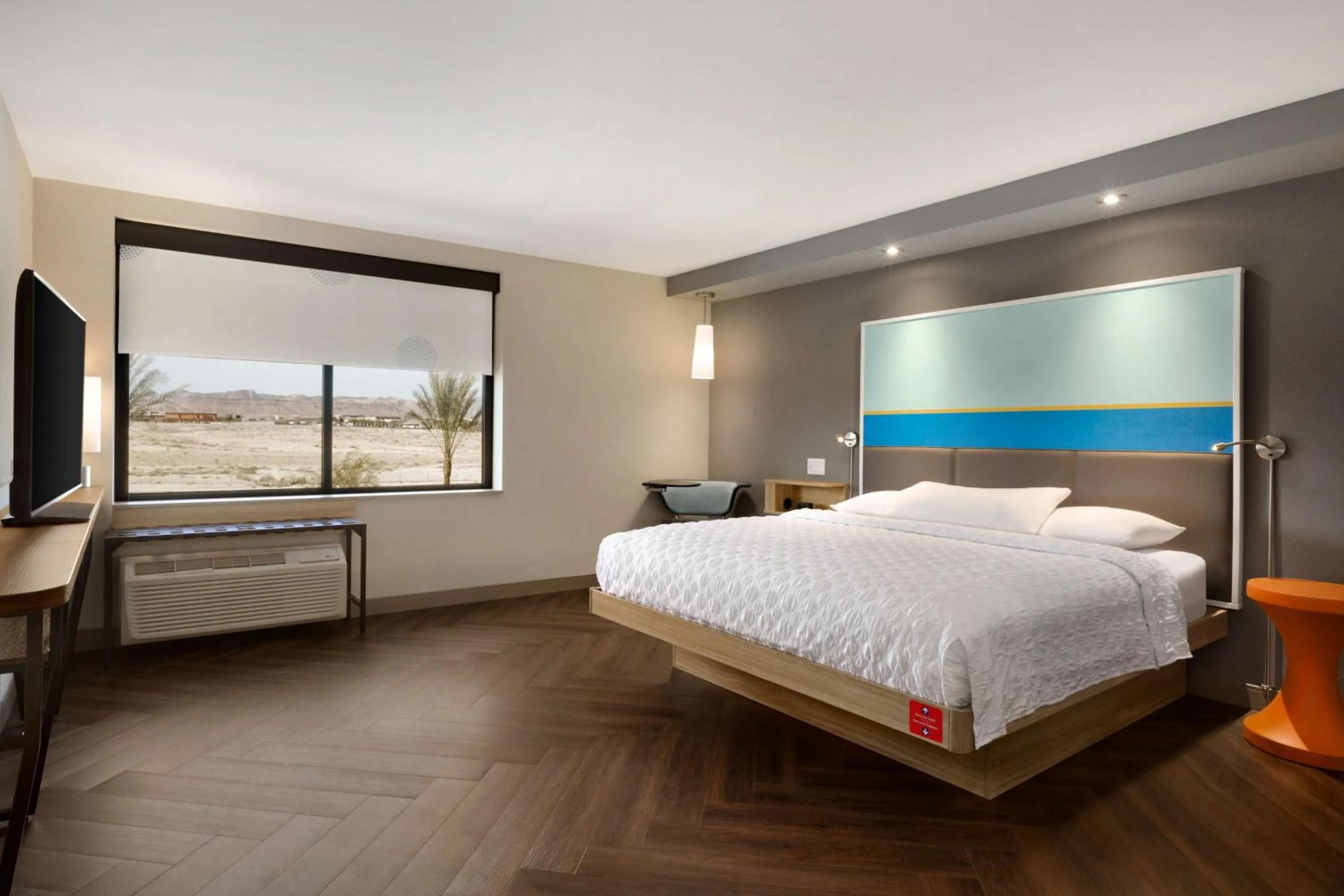 Bedroom, Bed in Tru By Hilton Las Vegas Airport NV