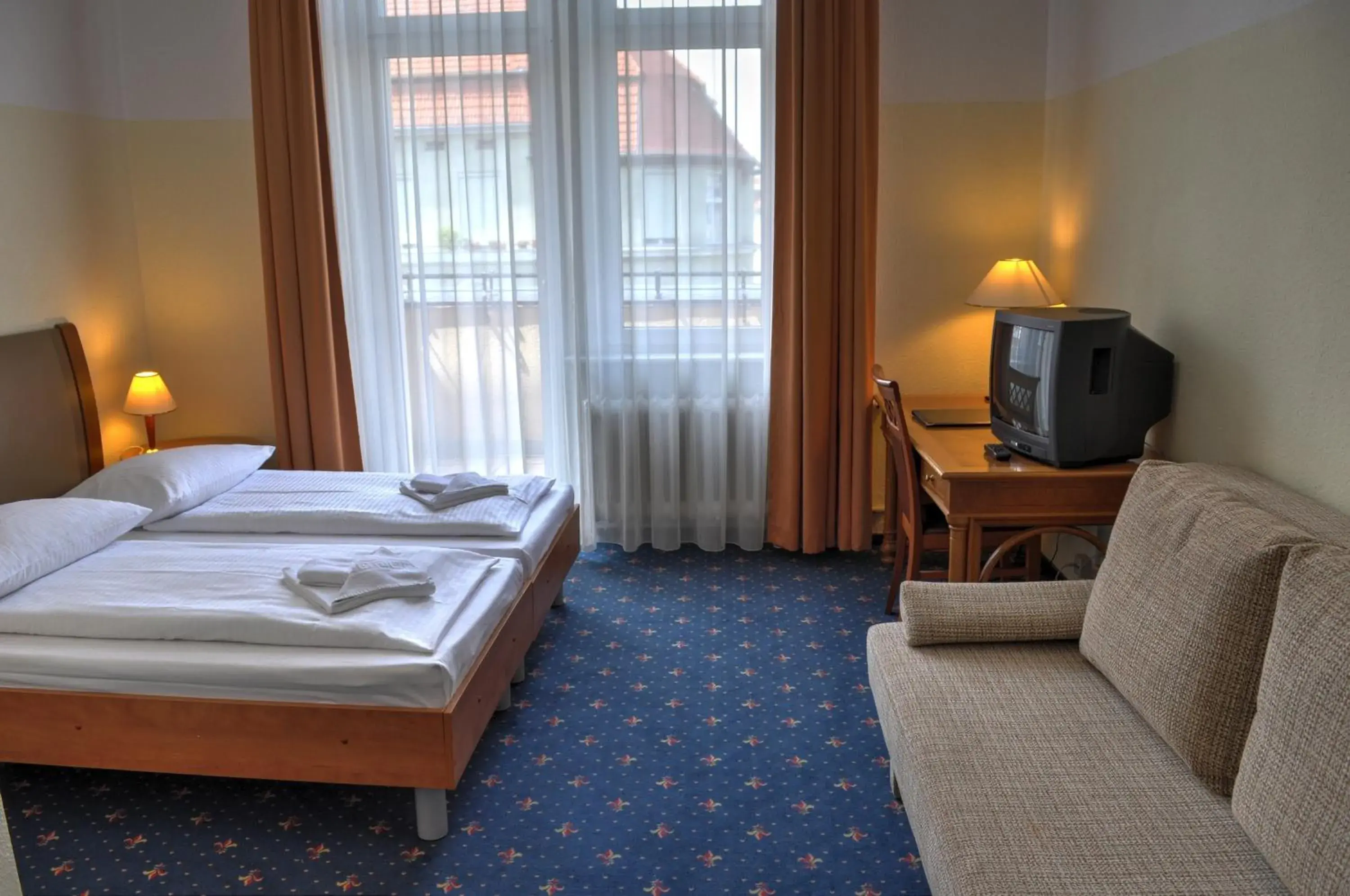 Bedroom, Bed in Hotel Europa City Bedroom, Bed in Hotel Europa City