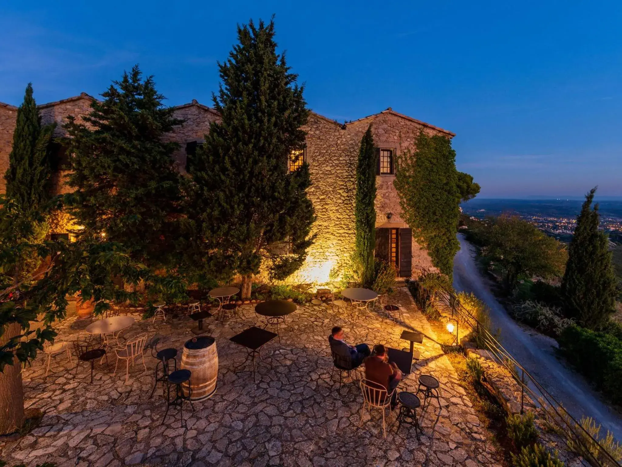 Property building in Garrigae Abbaye de Sainte Croix Property building in Garrigae Abbaye de Sainte Croix