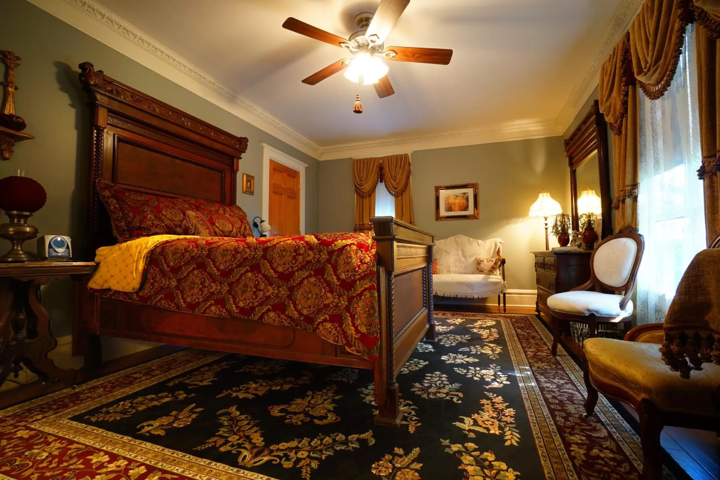 Bedroom, Room Photo in Rose Heart Inn