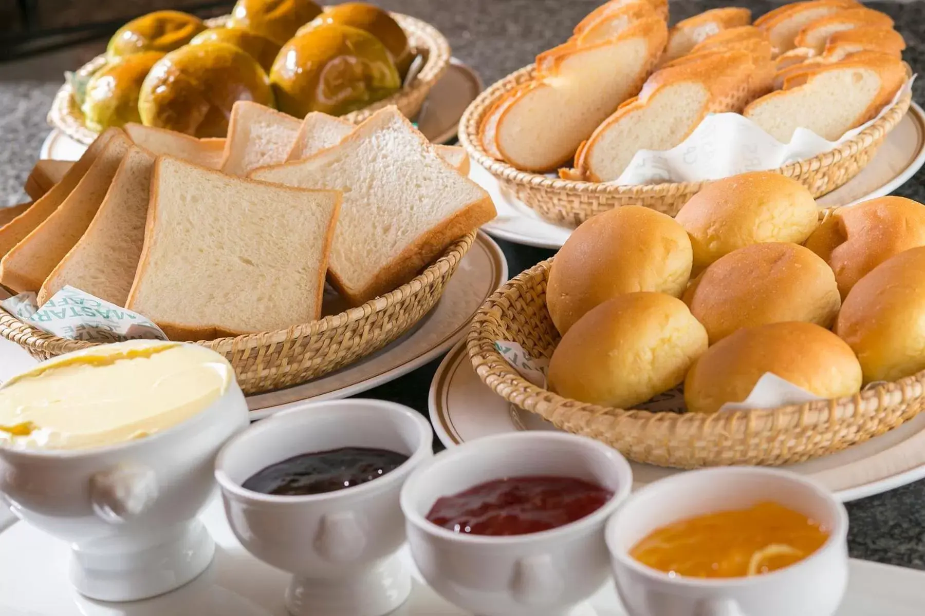 Breakfast in The Residential Suites Fukuoka Breakfast in The Residential Suites Fukuoka