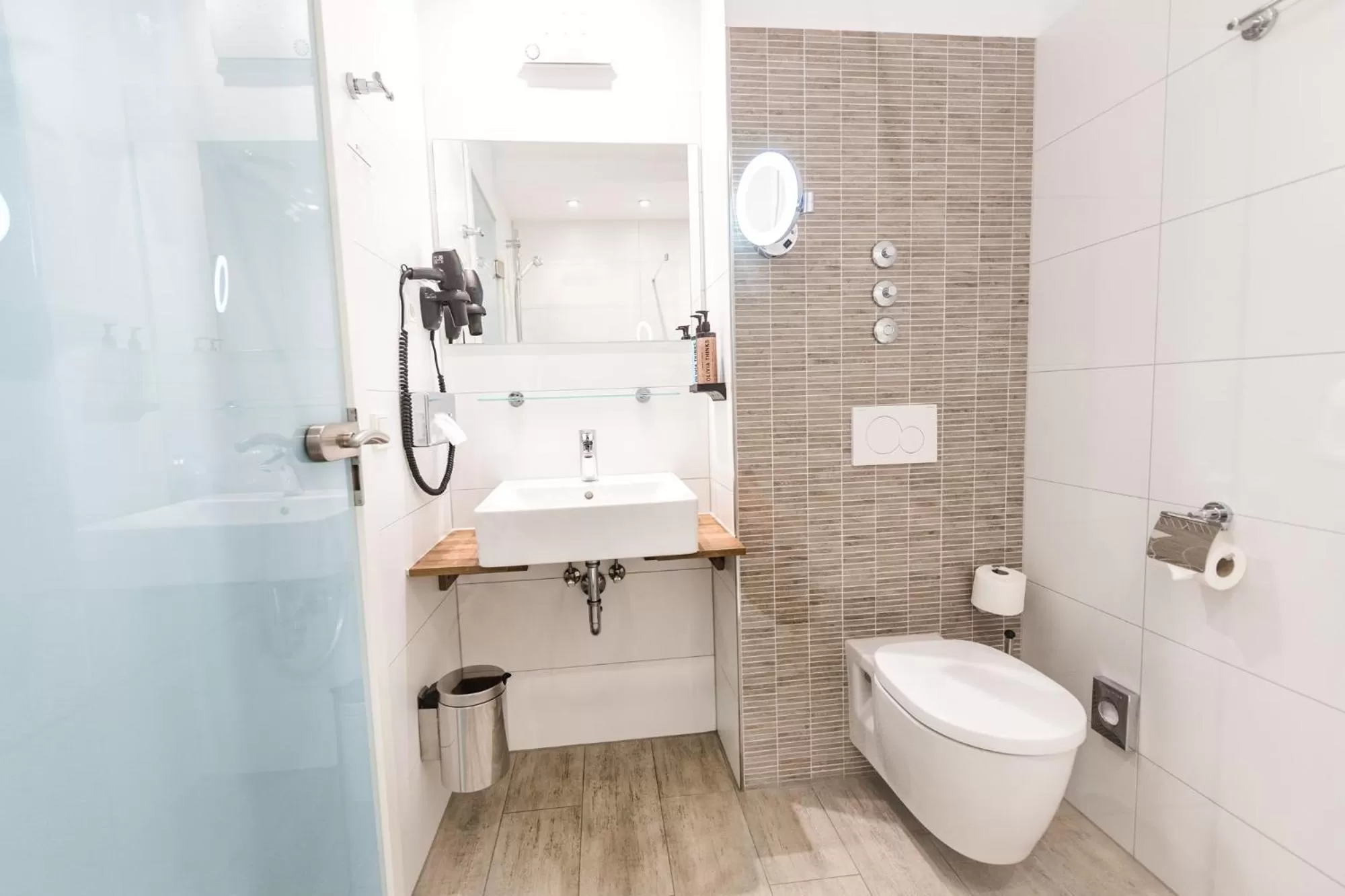 Bathroom in Best Western Plus Parkhotel Velbert