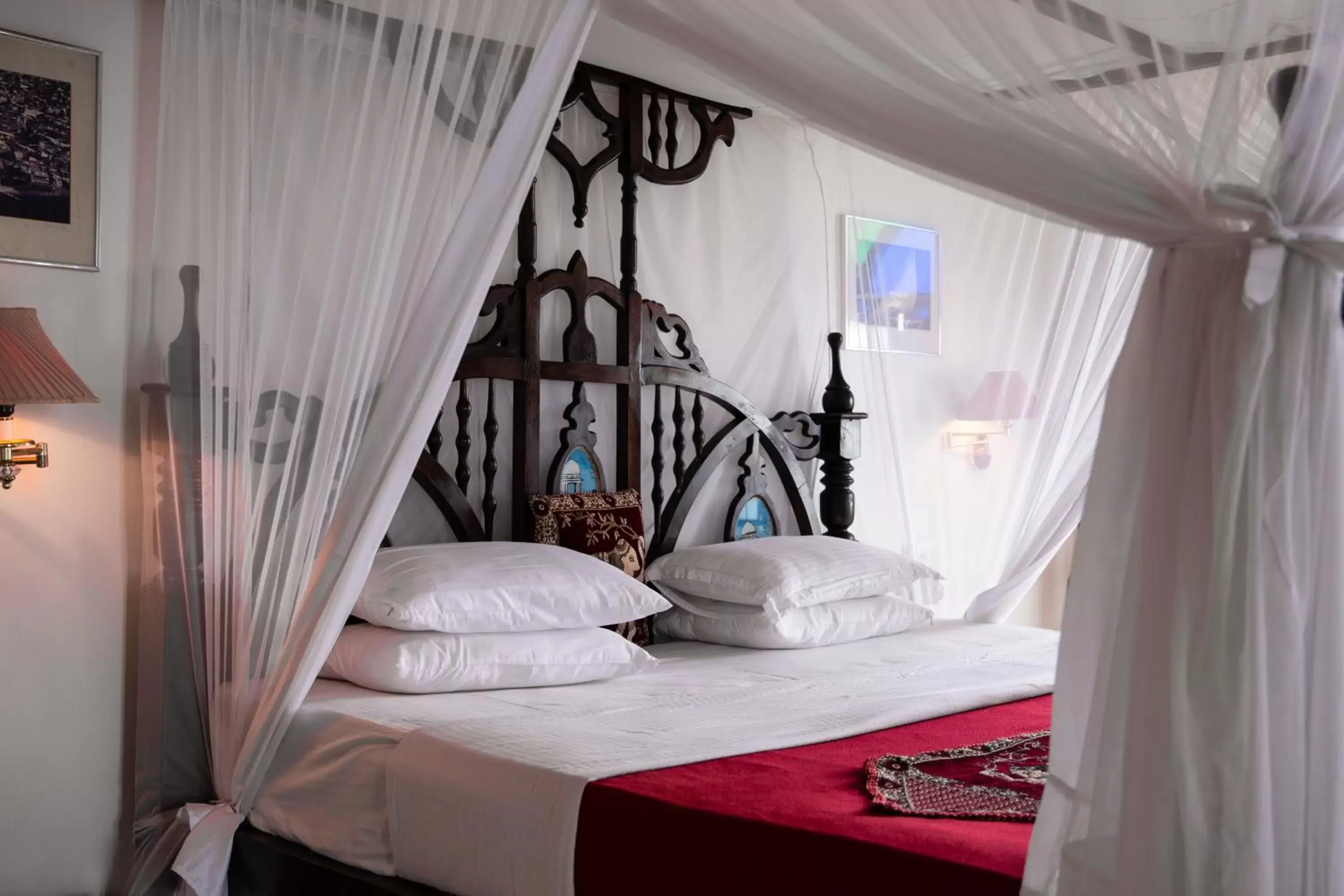 Bed in Tembo House Hotel