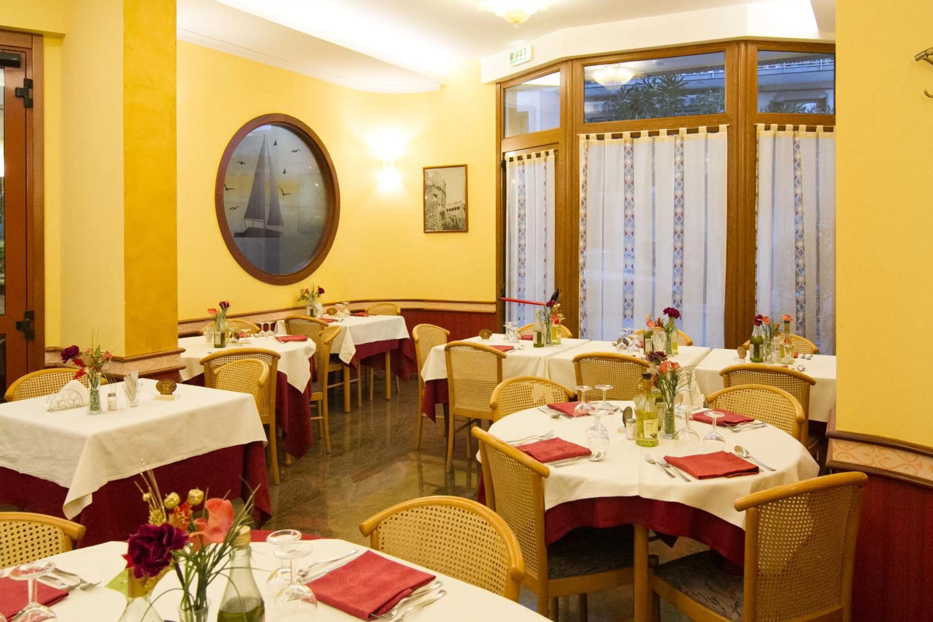 Restaurant/places to eat in Pensione Al Pescatore