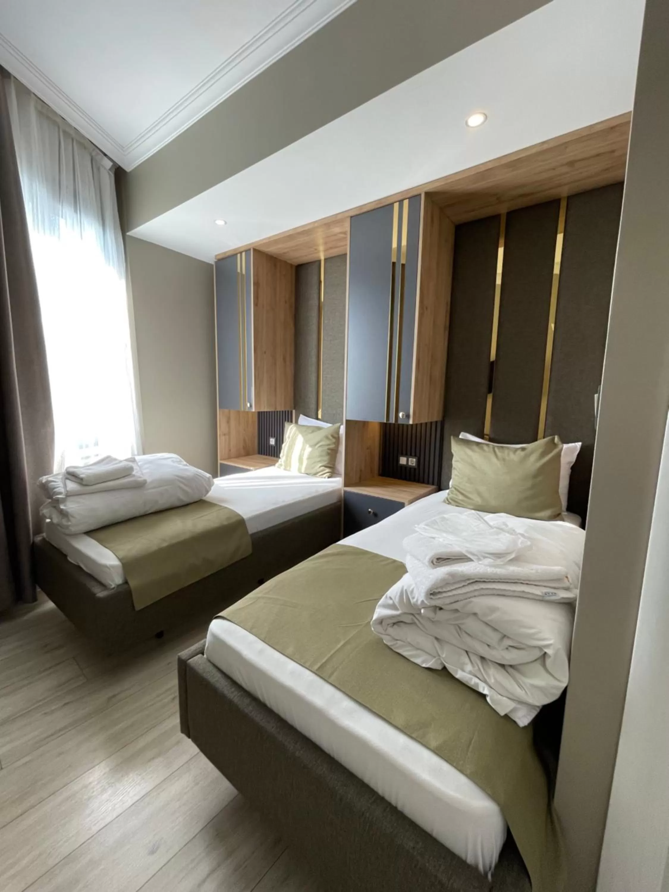 Bedroom, Bed in New Taksim Hotel