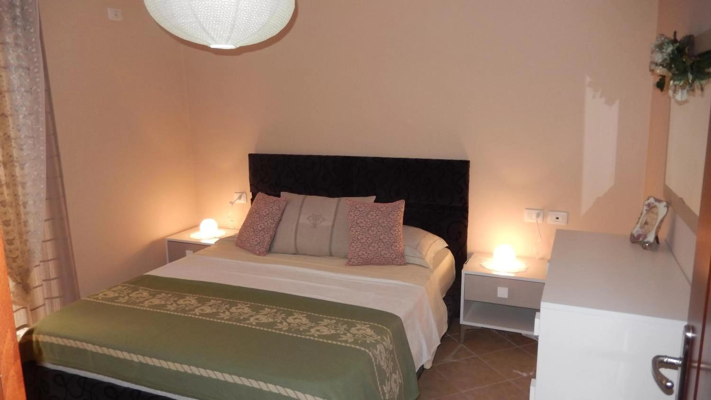 Photo of the whole room, Bed in Jelena's Luxury Apartments