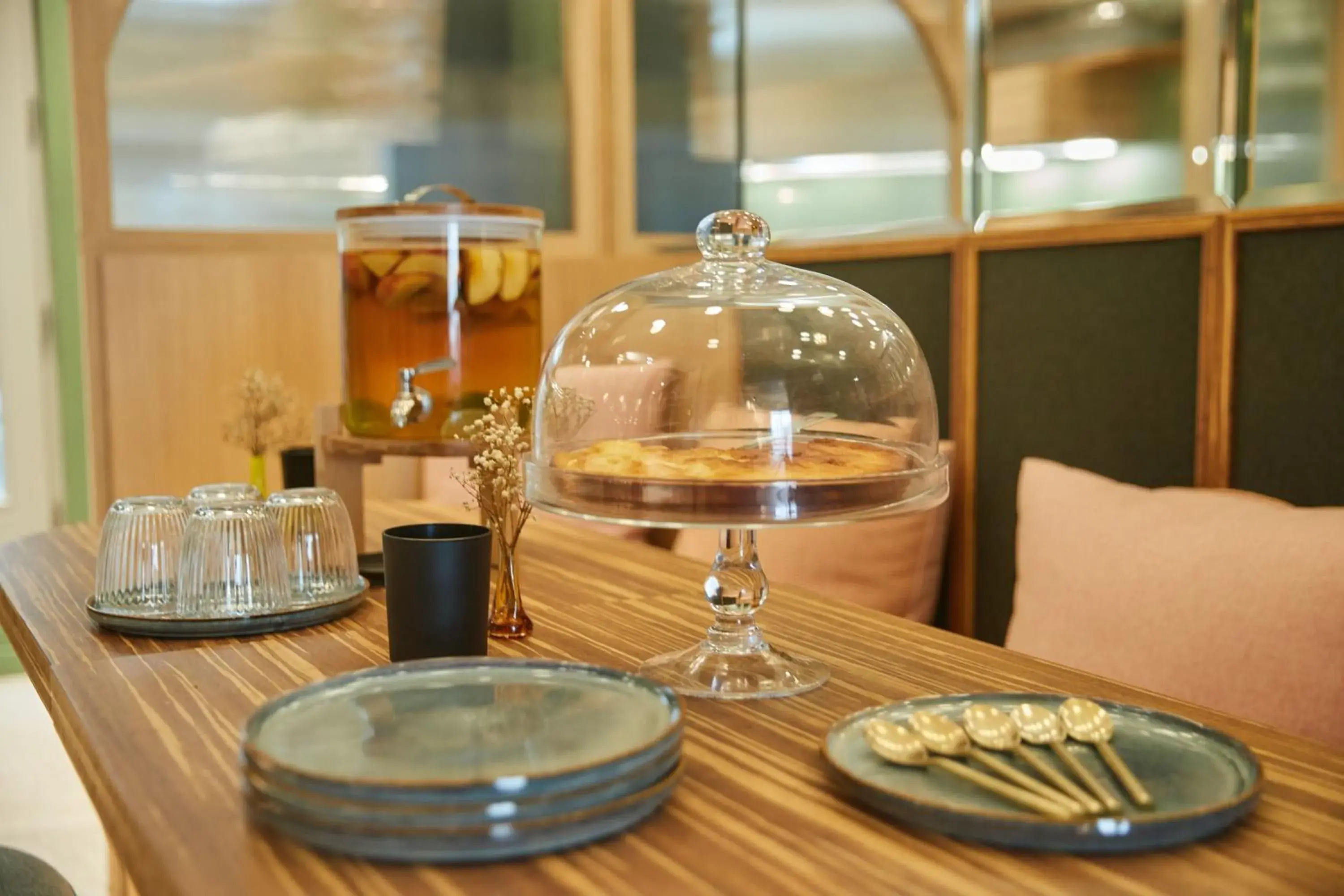 Food and drinks in Hôtel Amoi Paris Food and drinks in Hôtel Amoi Paris