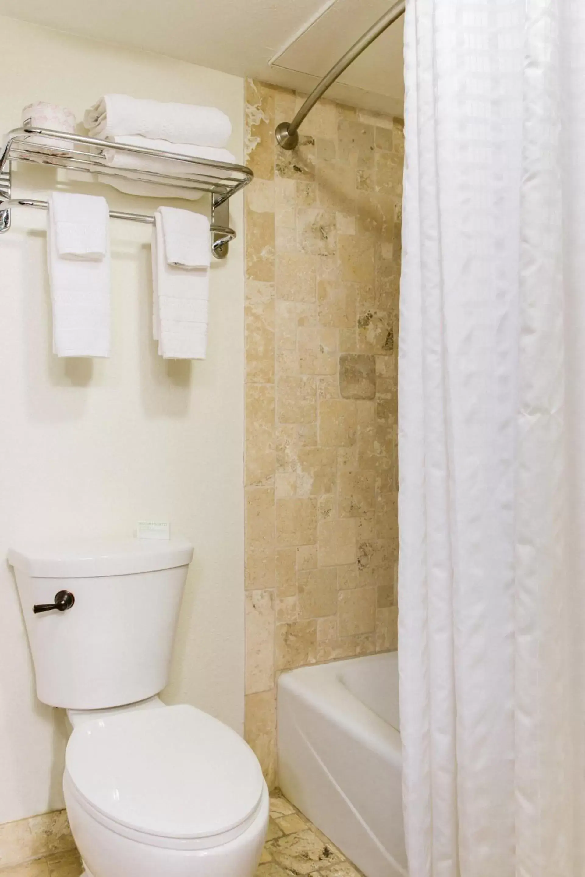 Shower, Bathroom in Hillside Boutique Hotel