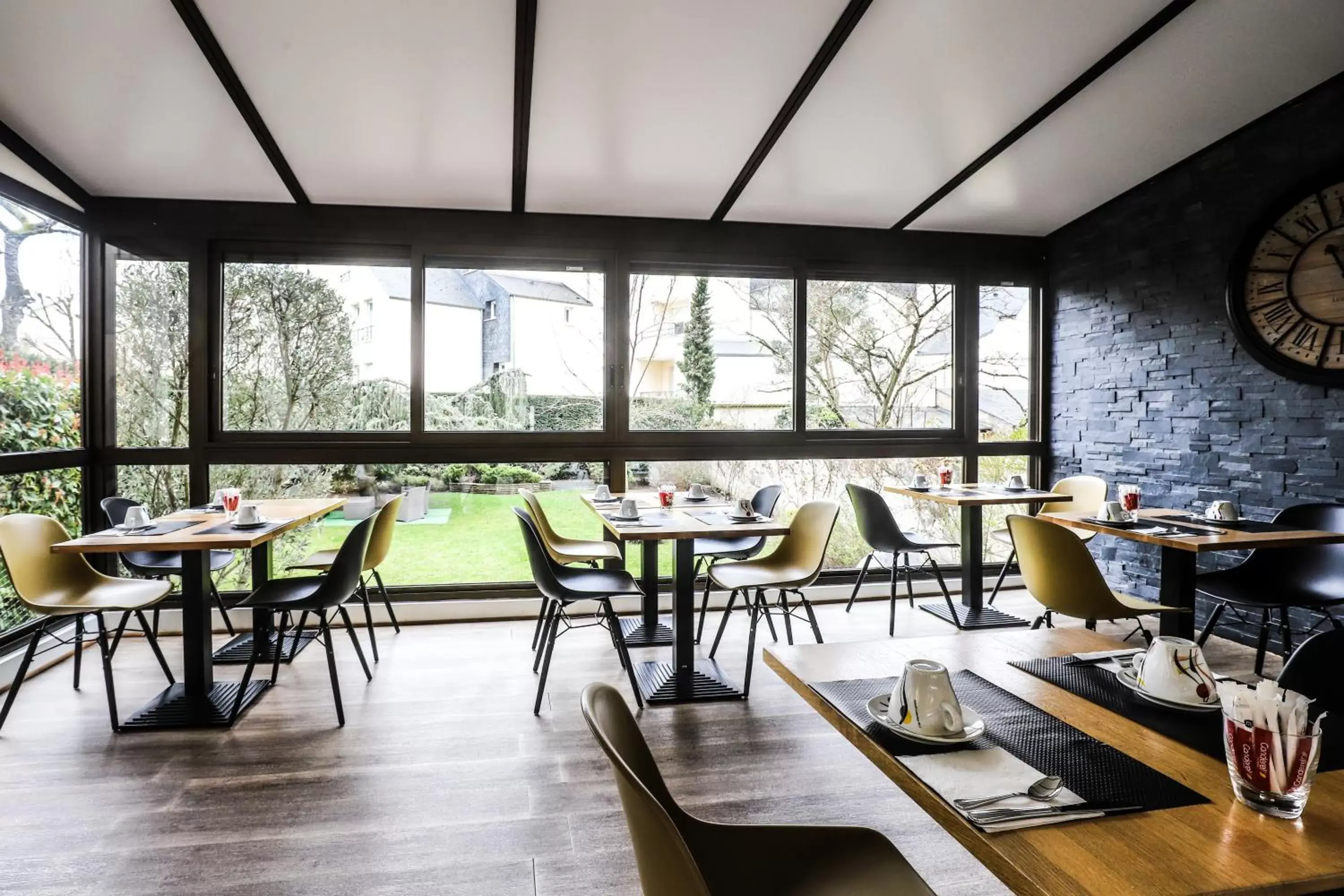 Garden view in Hotel Des Cedres Garden view in Hotel Des Cedres