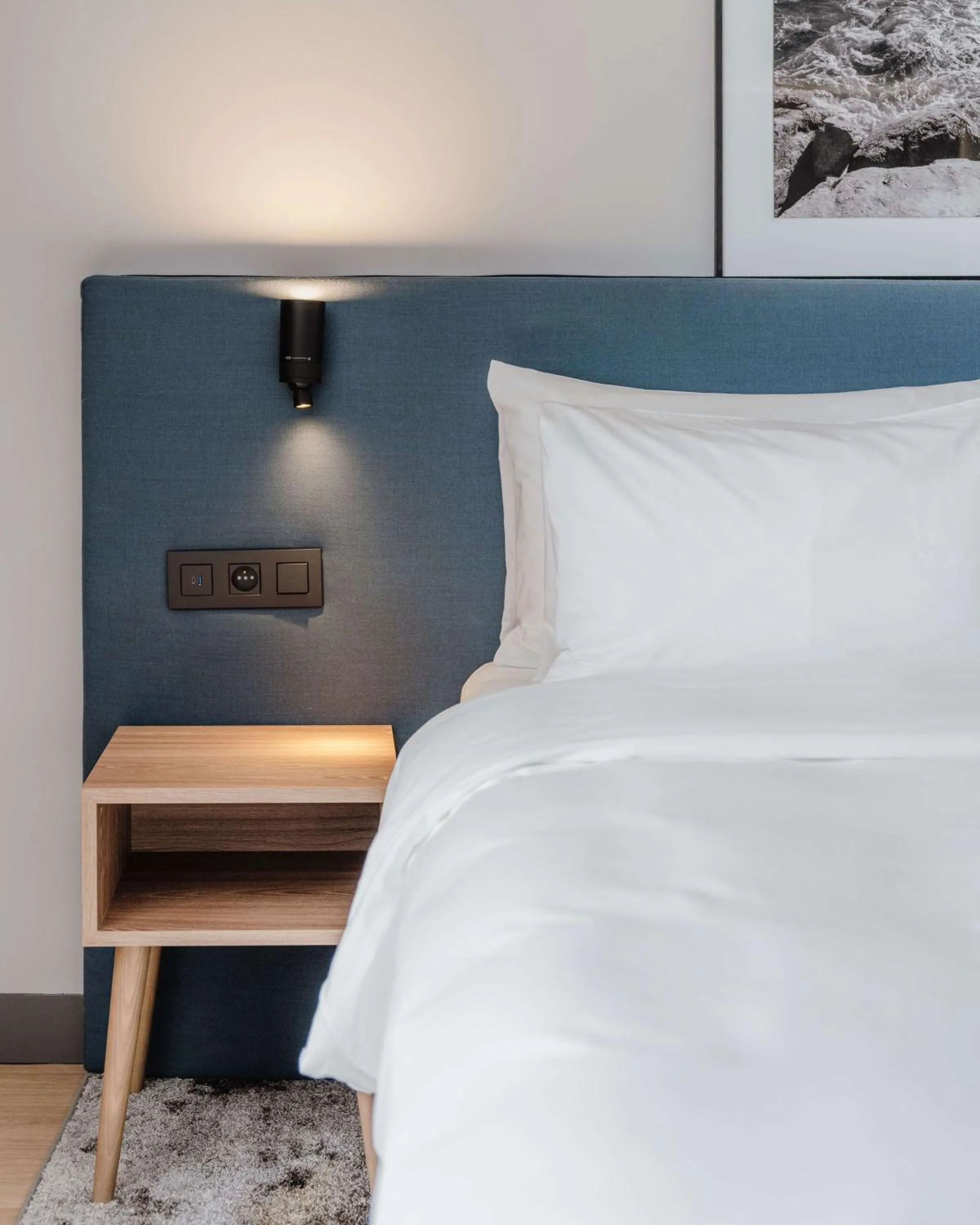 Bedroom, Bed in Radisson Hotel Nice Airport