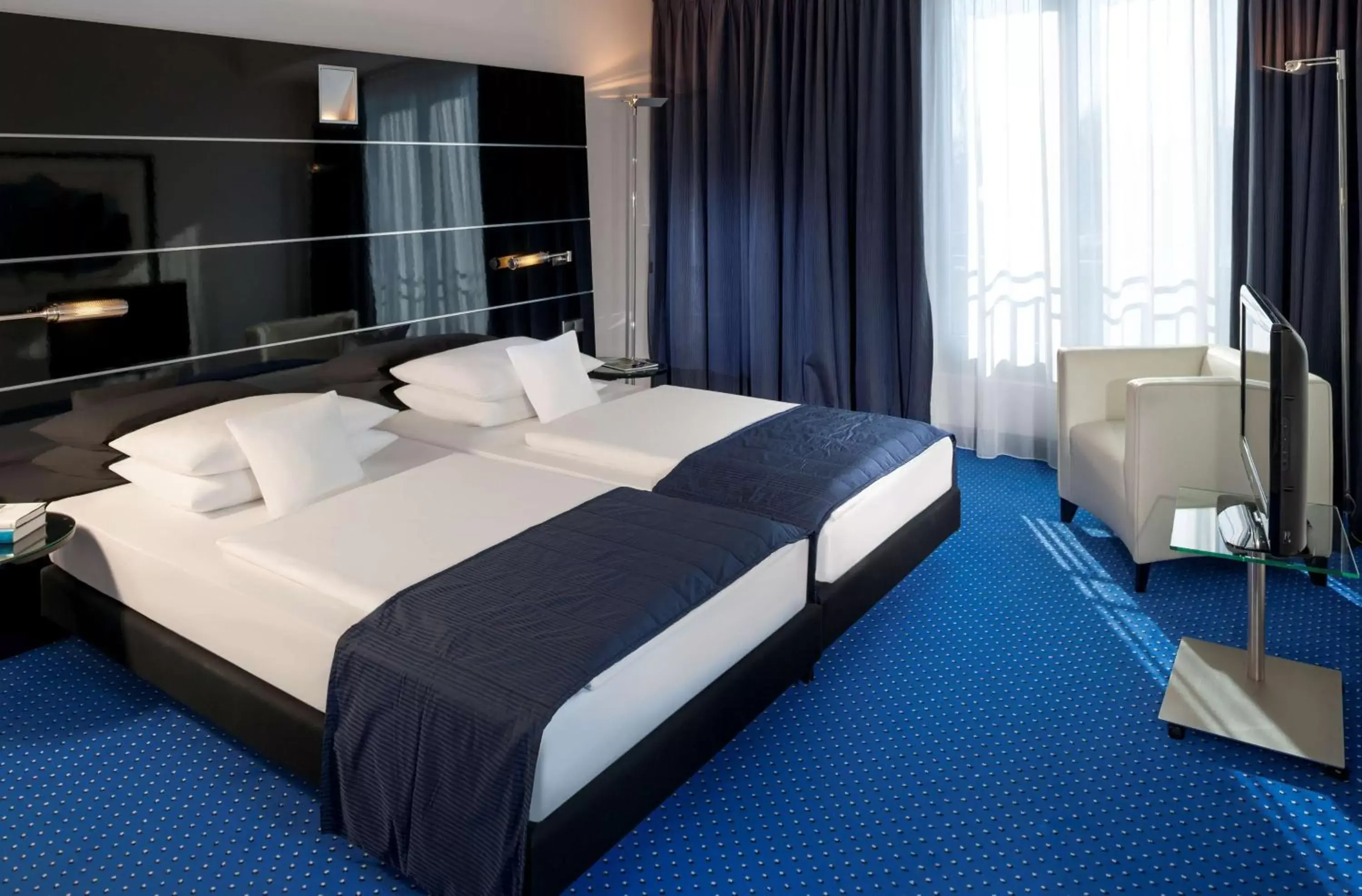 Photo of the whole room, Bed in Dorint Hotel Potsdam Photo of the whole room, Bed in Dorint Hotel Potsdam