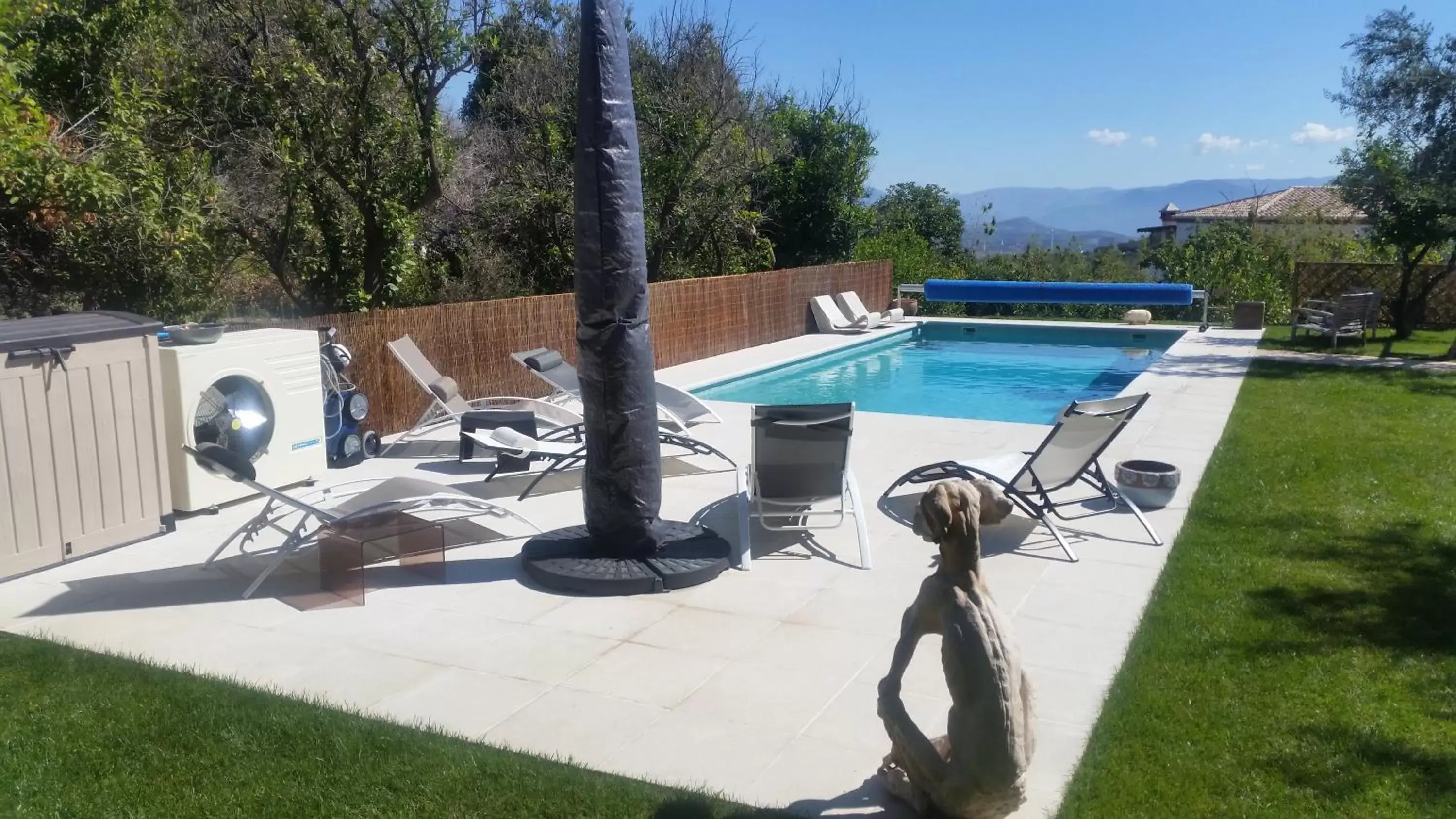 Property building, Swimming Pool in Casa los tejones