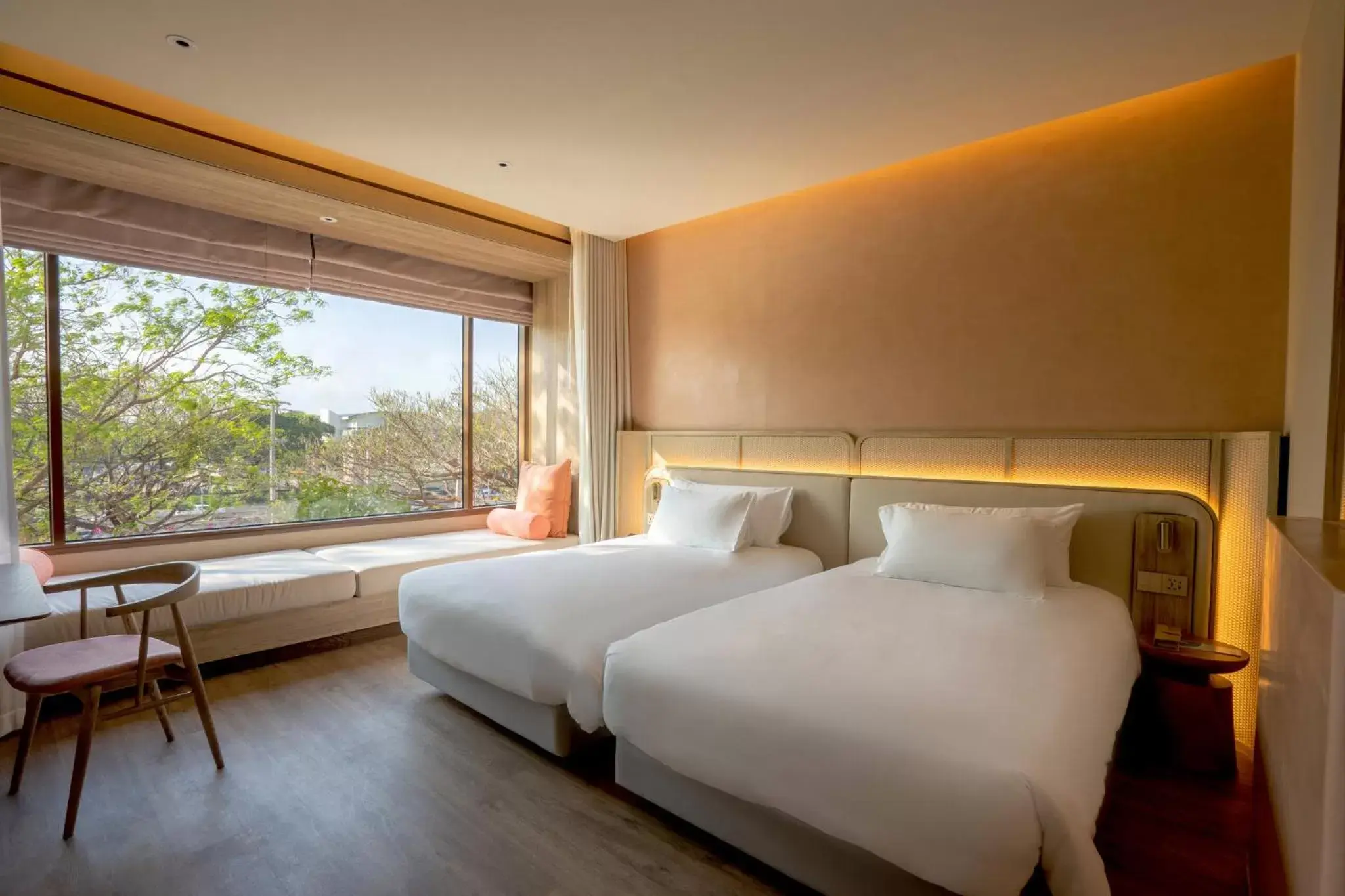 Photo of the whole room, Bed in Centara Ubon