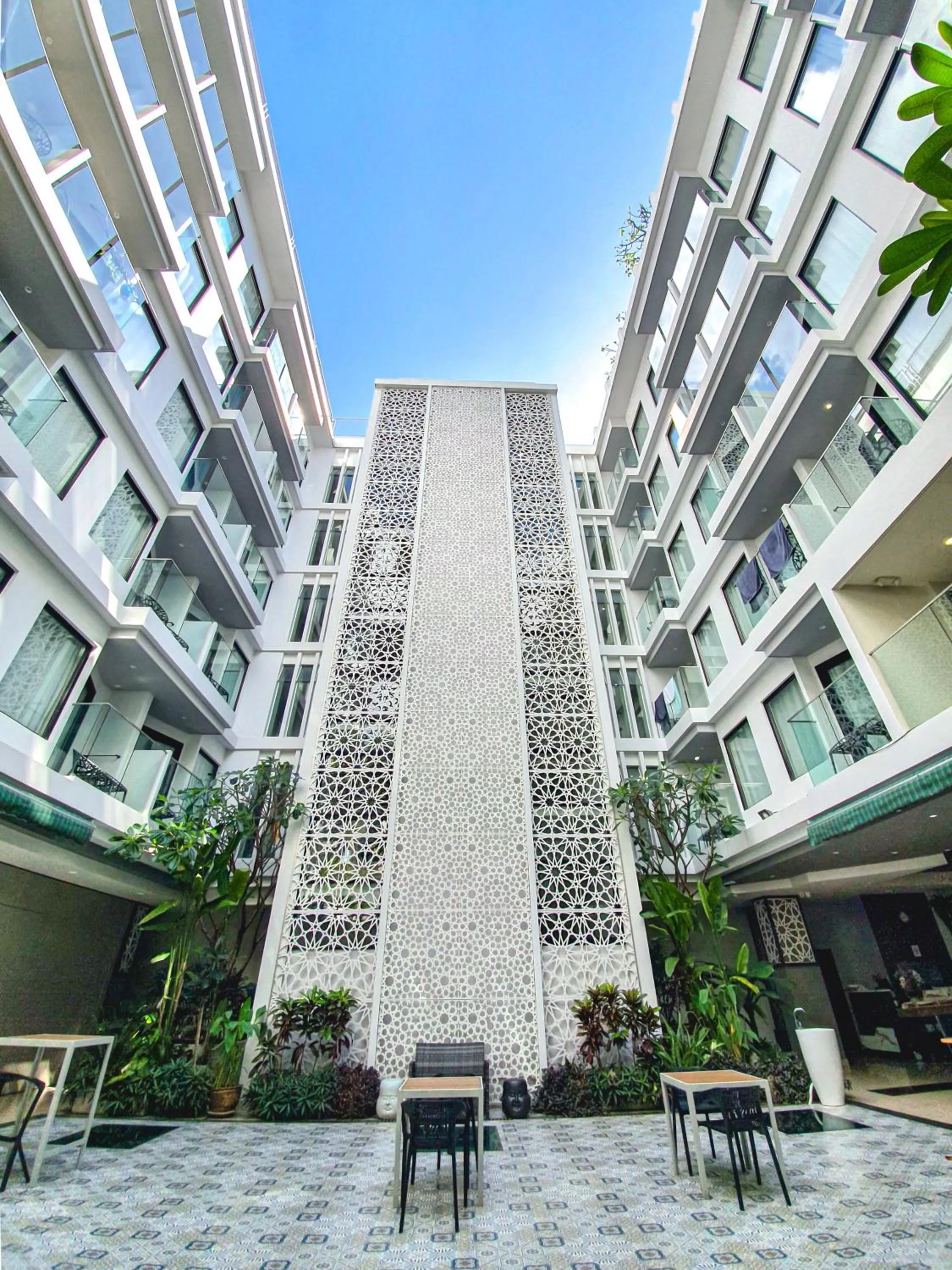 Property building in Zenseana Resort & Spa - Patong, Phuket