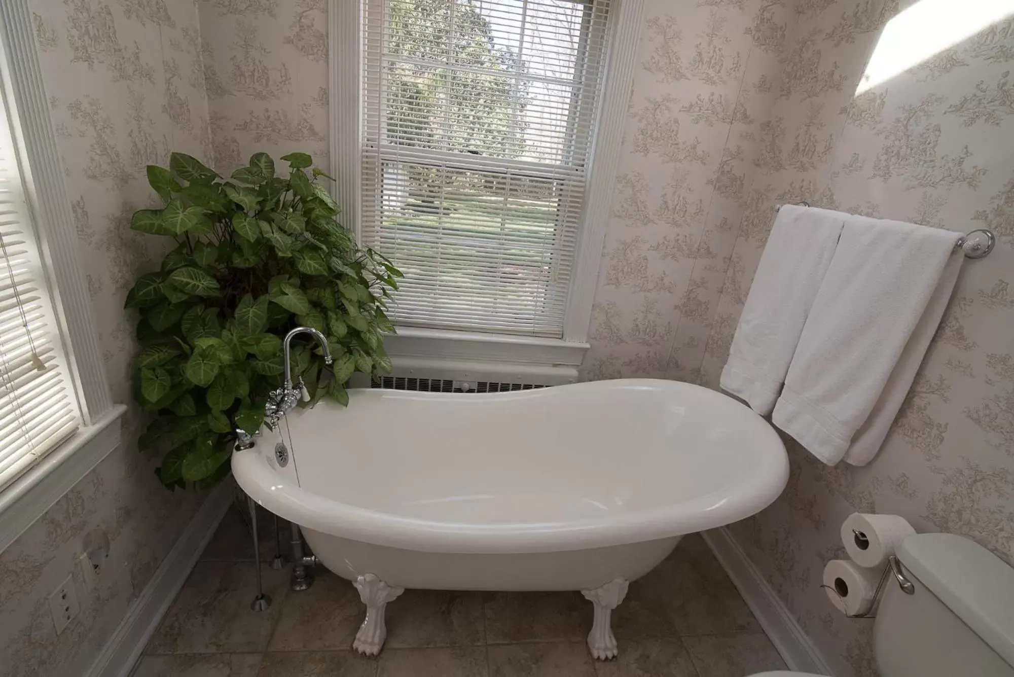 Bathroom in Stafford House Bed & Breakfast