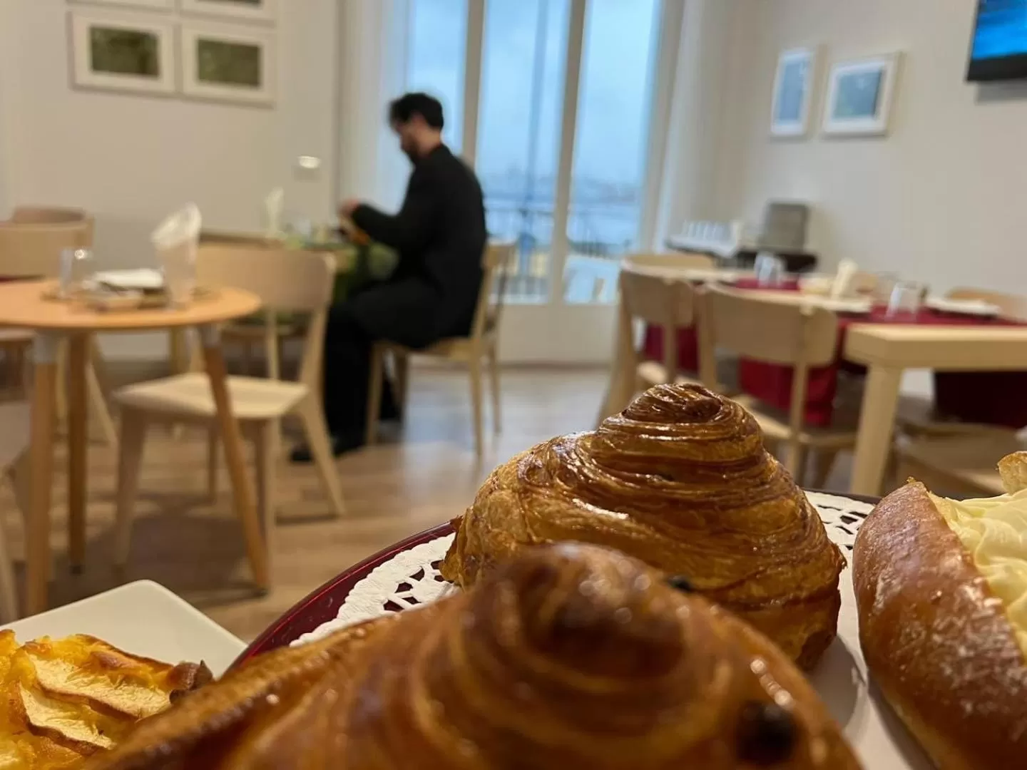 Food and drinks in Garibaldi R&B