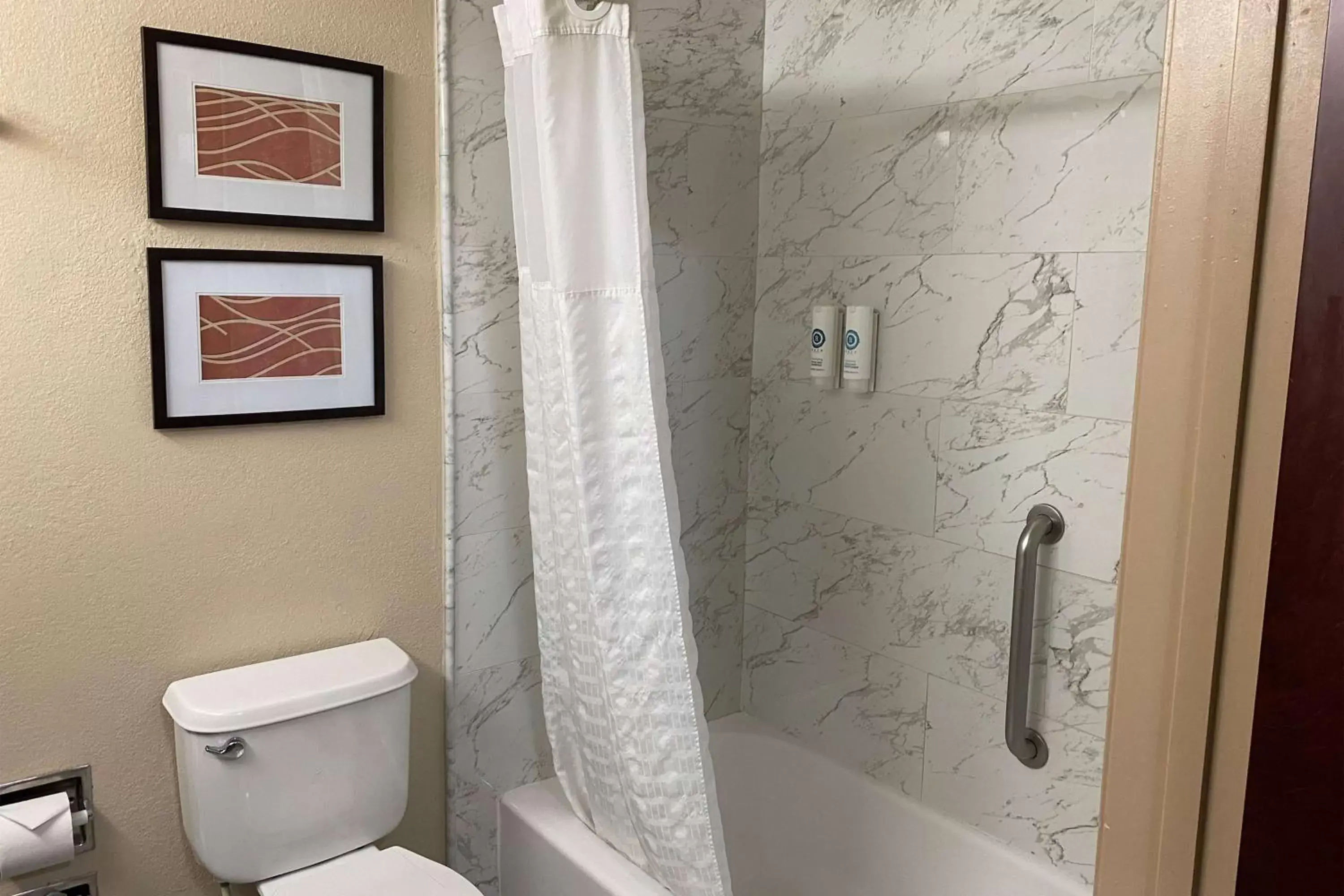 TV and multimedia, Bathroom in Wyndham Garden Newark Fremont Silicon Valley