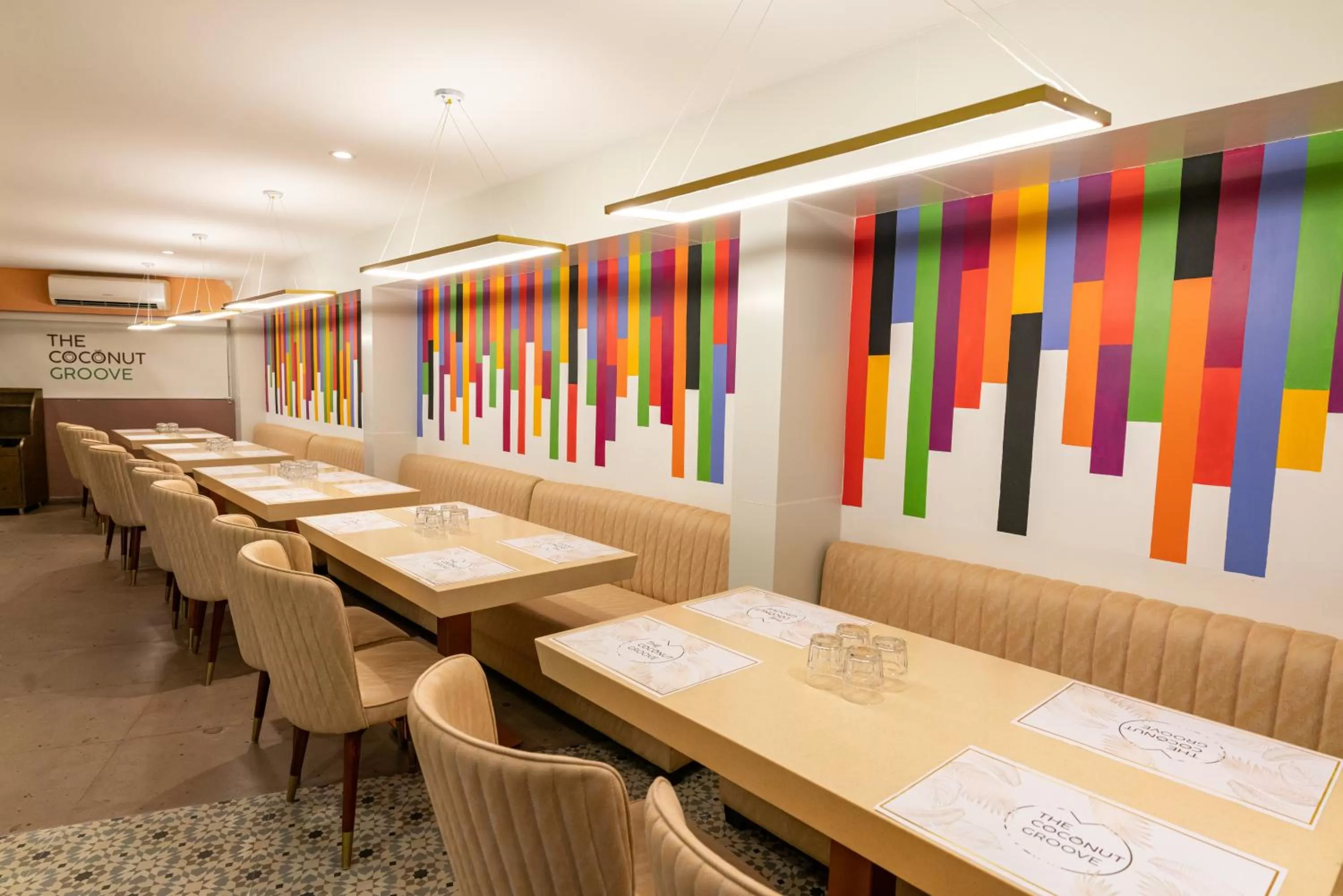 Restaurant/places to eat in Royal Plaza Suites by RAK Rooms, Mangaluru